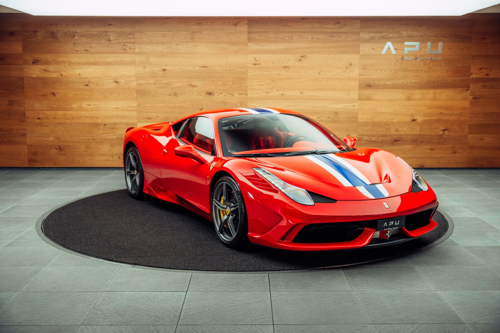 FERRARI 458 Speciale