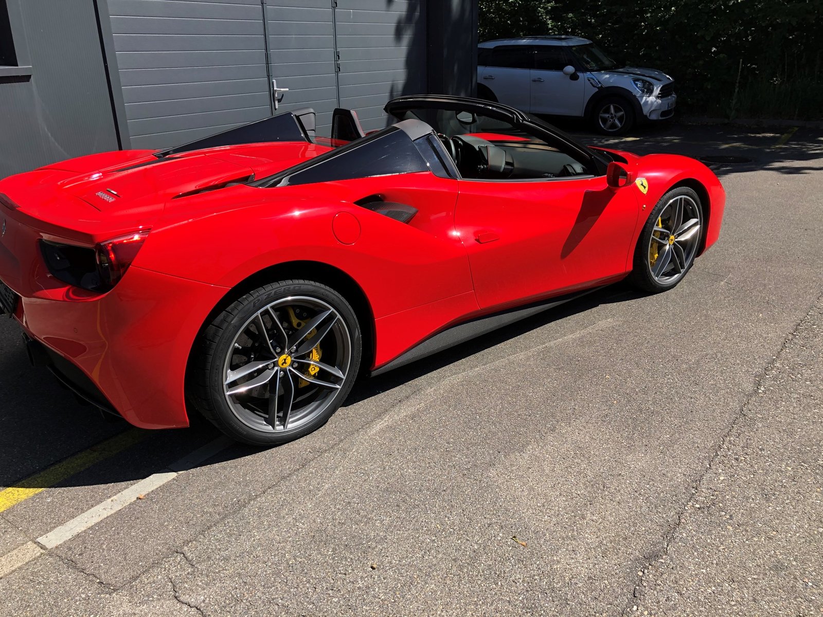 FERRARI 488 Spider 3.9 V8, Benzin, Occasion / Gebraucht, Automat - 7