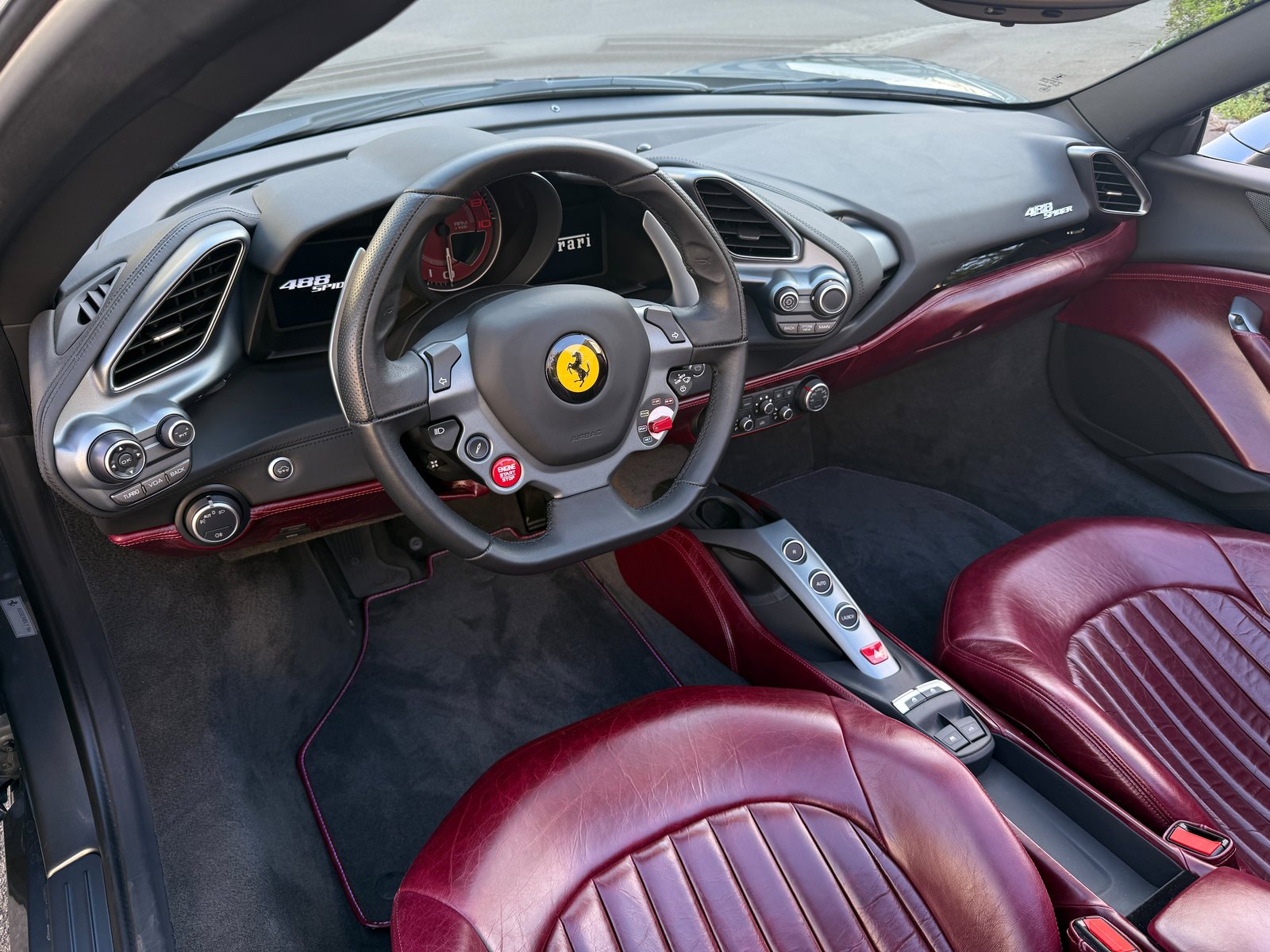 FERRARI 488 Spider 3.9 V8, Petrol, Second hand / Used, Automatic - 5