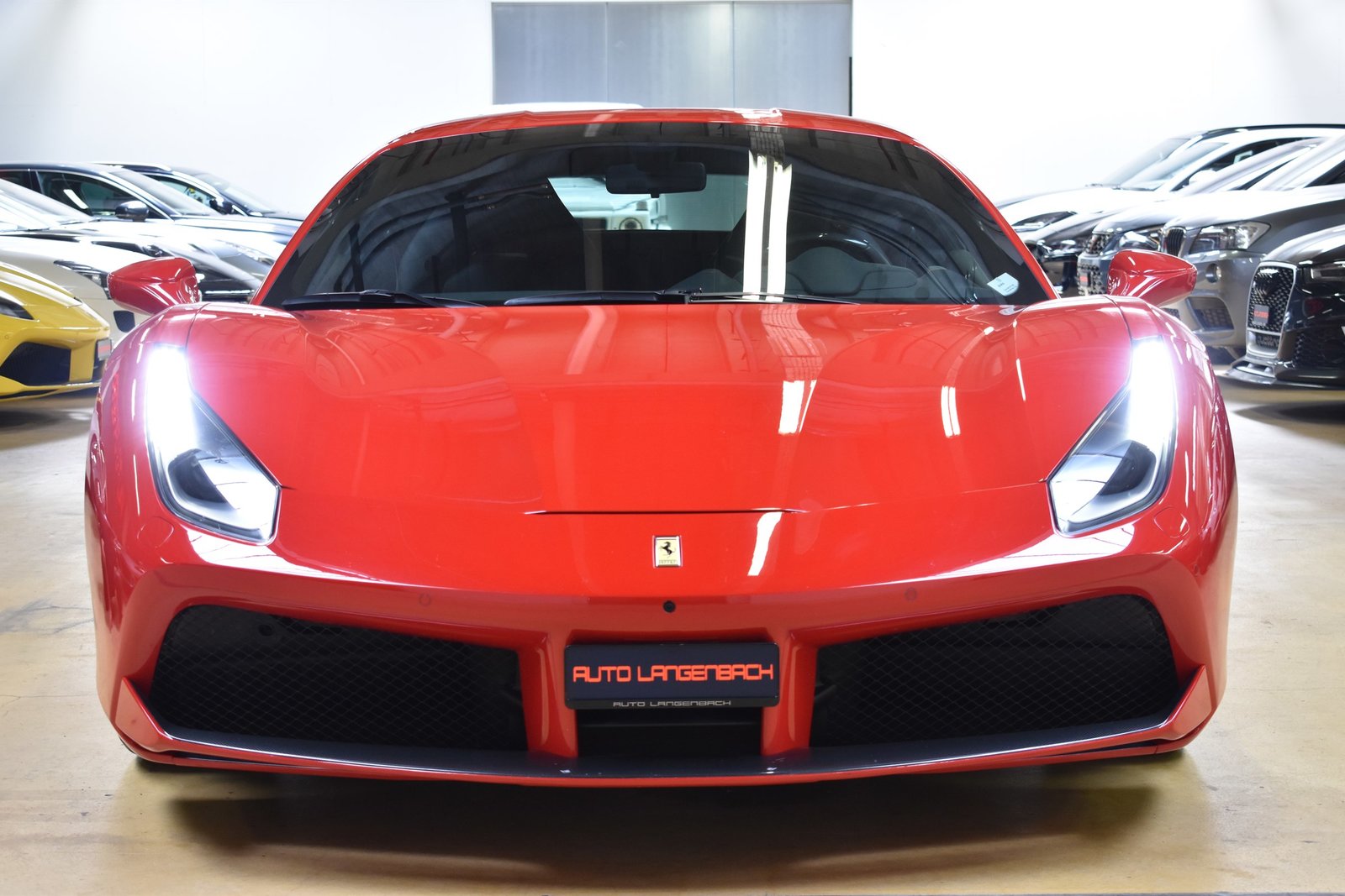 FERRARI 488 GTB 3.9 V8, Benzin, Occasion / Gebraucht, Automatik - 6