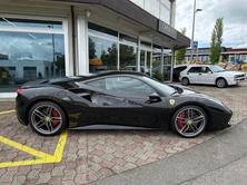 FERRARI 488 GTB 3.9 V8, Benzin, Occasion / Gebraucht, Automatik - 4