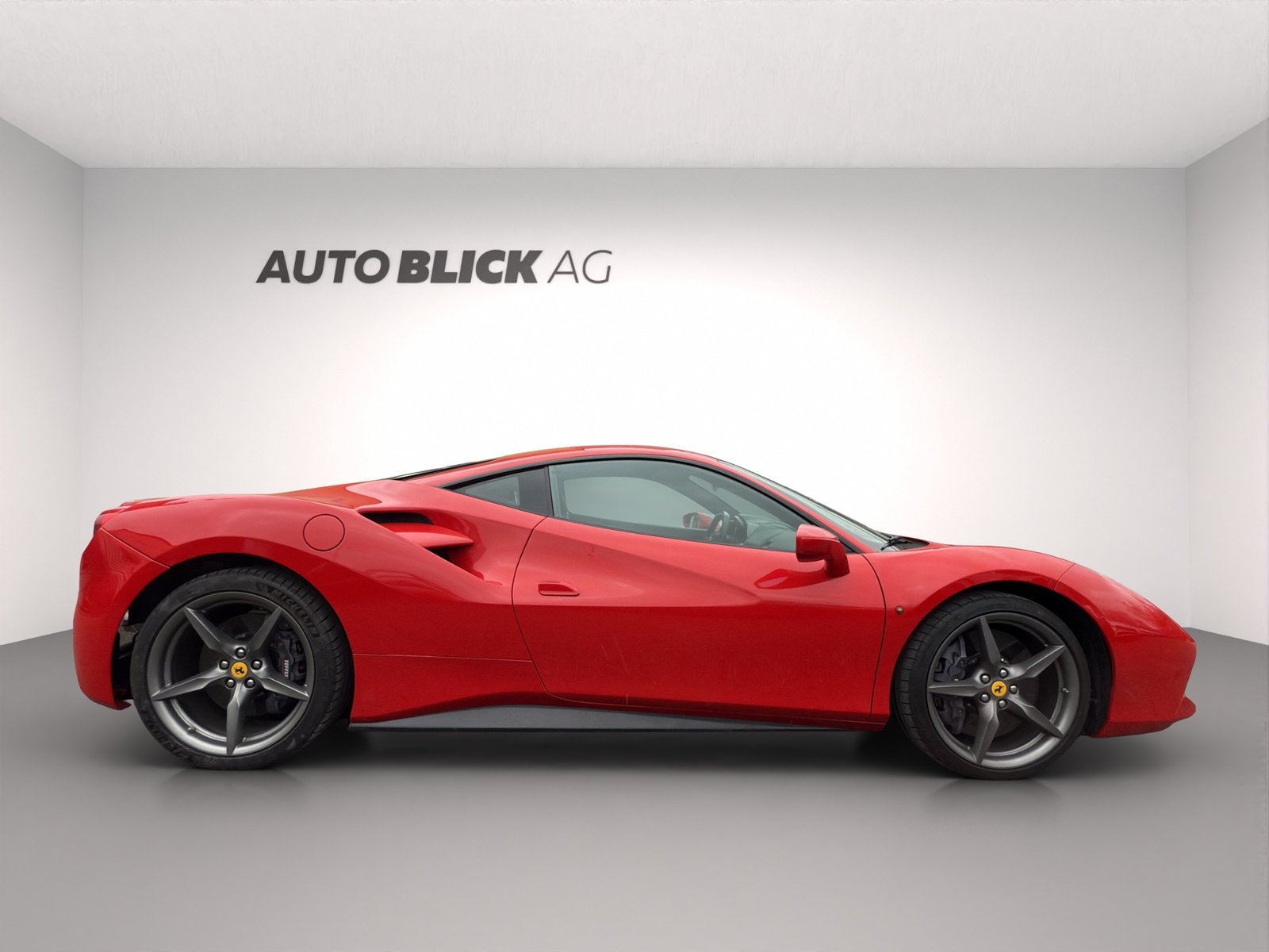FERRARI 488 GTB 3.9 V8, Benzin, Occasion / Gebraucht, Automatik - 4