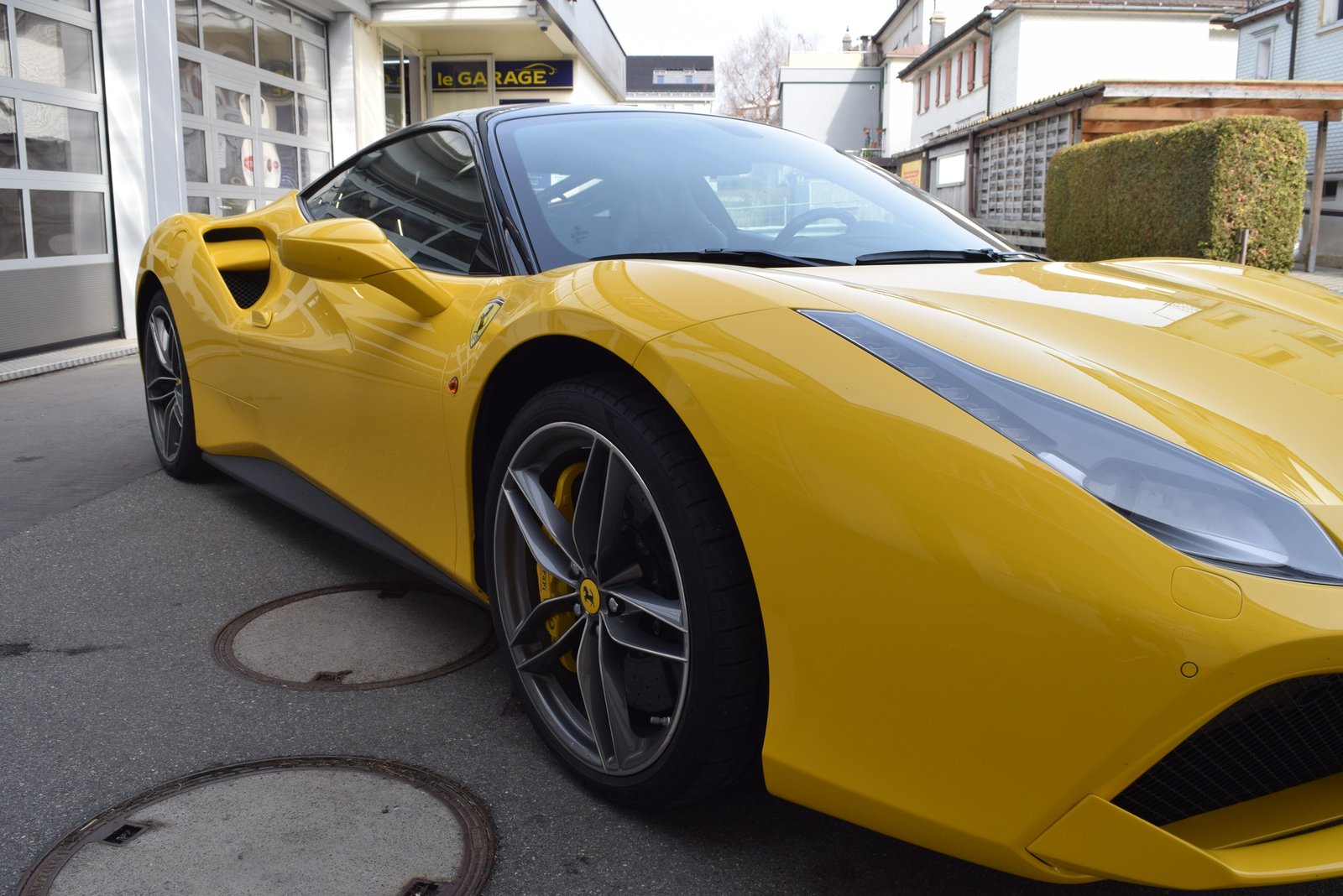 FERRARI 488 GTB 3.9 V8, Essence, Occasion / Utilisé, Automatique - 7