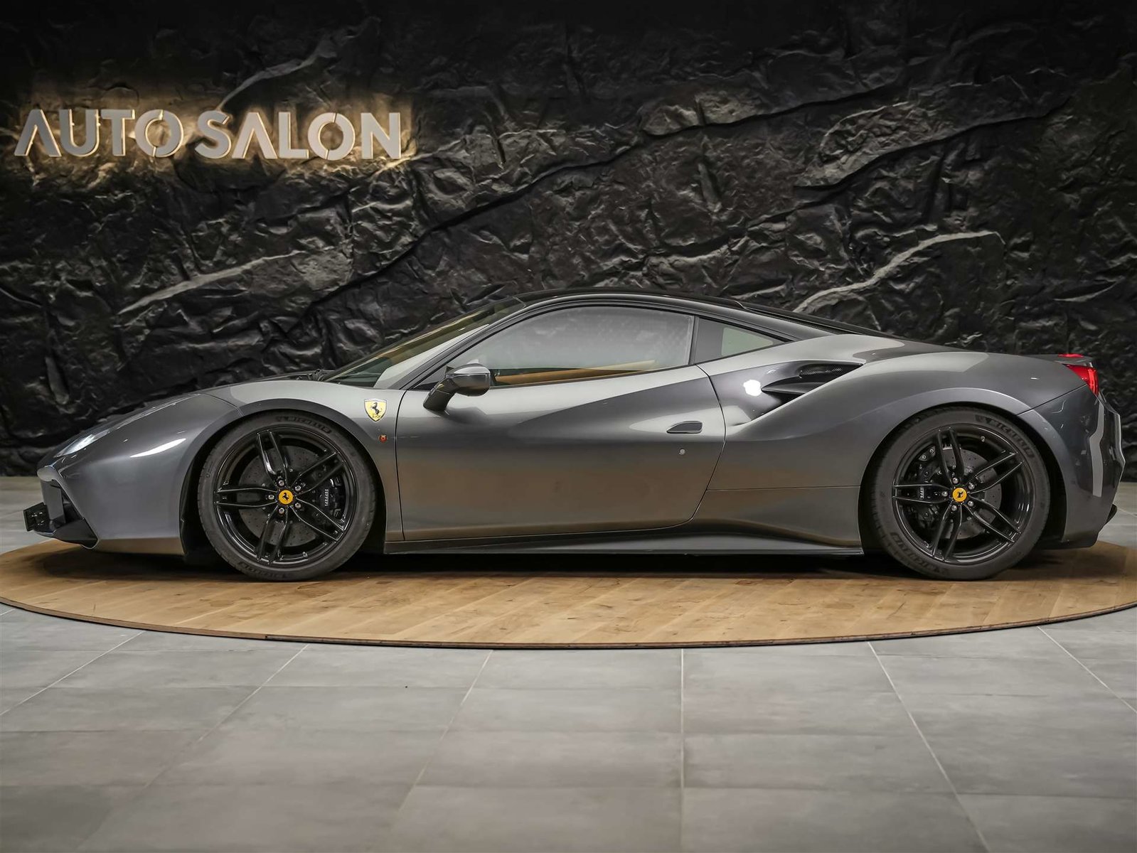FERRARI 488 GTB 3.9 V8 *Daytona Racing-Sitze*Liftsystem*, Petrol, Second hand / Used, Automatic - 3