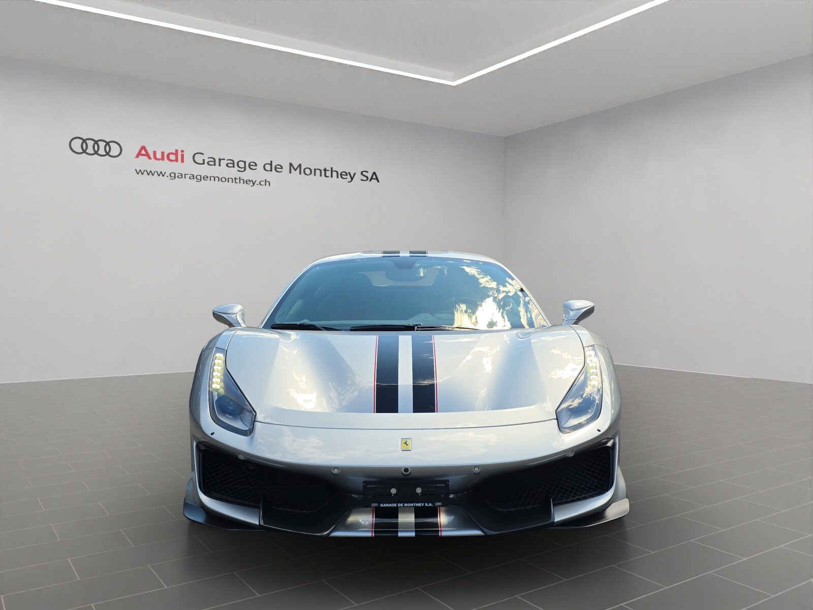 FERRARI 488 Pista 3.9 V8, Petrol, Second hand / Used, Automatic - 2