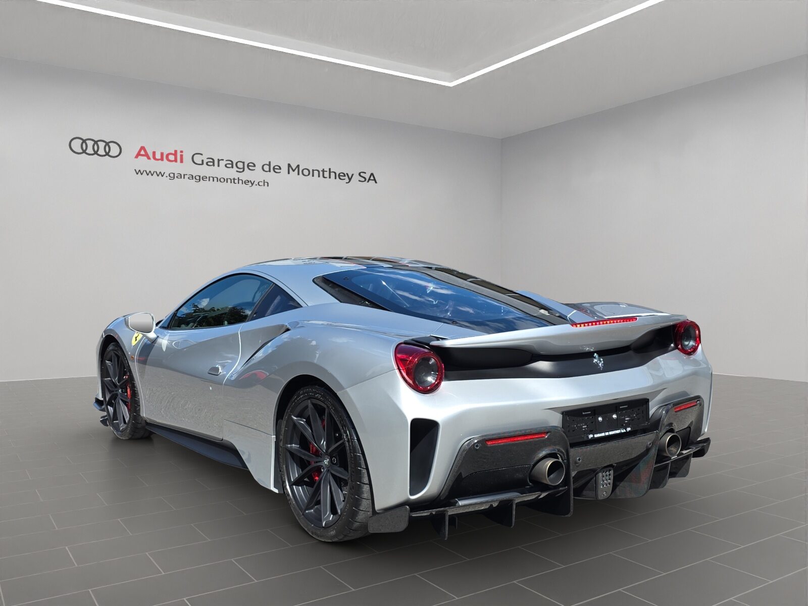 FERRARI 488 Pista 3.9 V8, Petrol, Second hand / Used, Automatic - 6