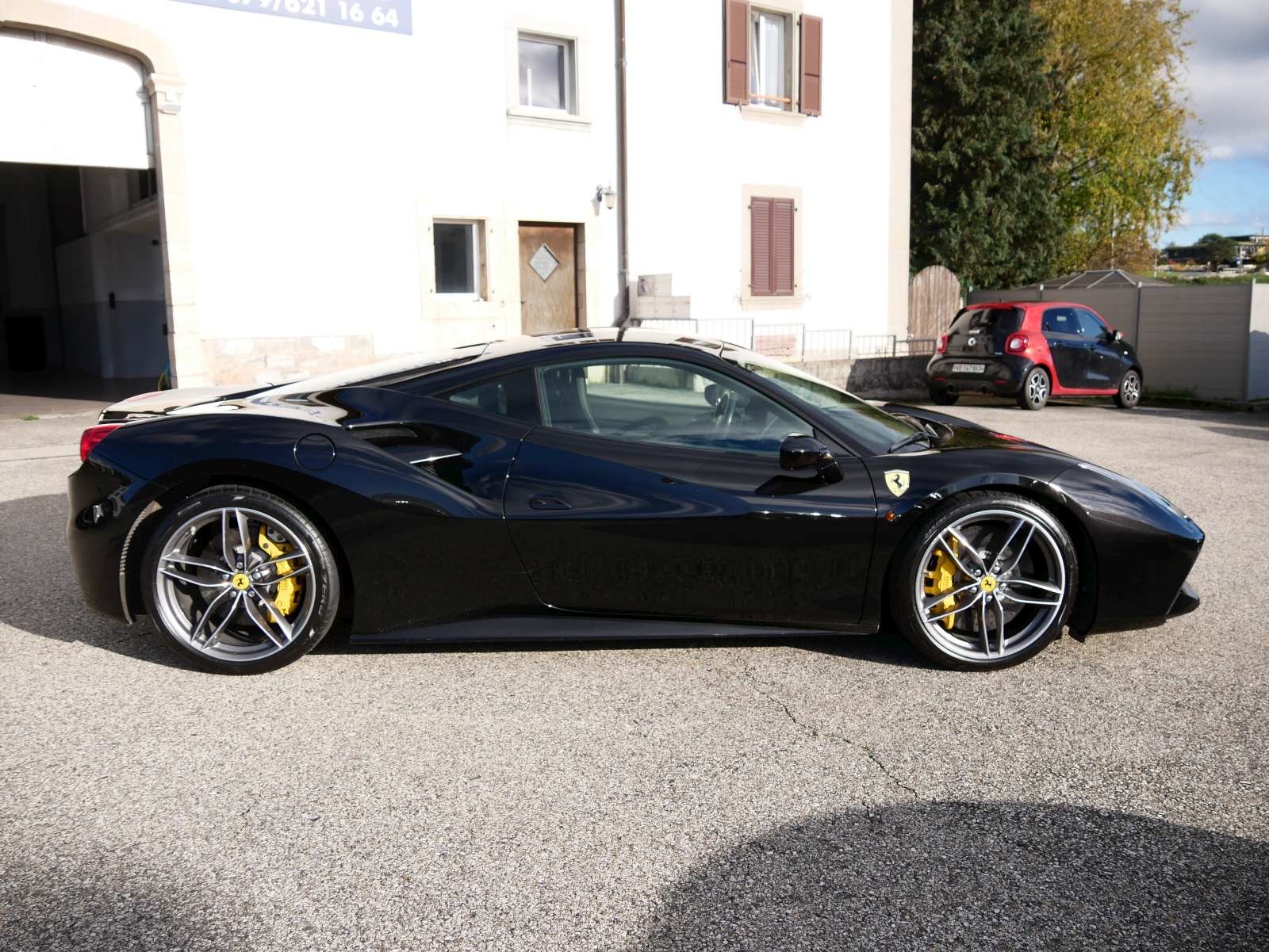 FERRARI 488 GTB 3.9 V8, Benzin, Occasion / Gebraucht, Automat - 6