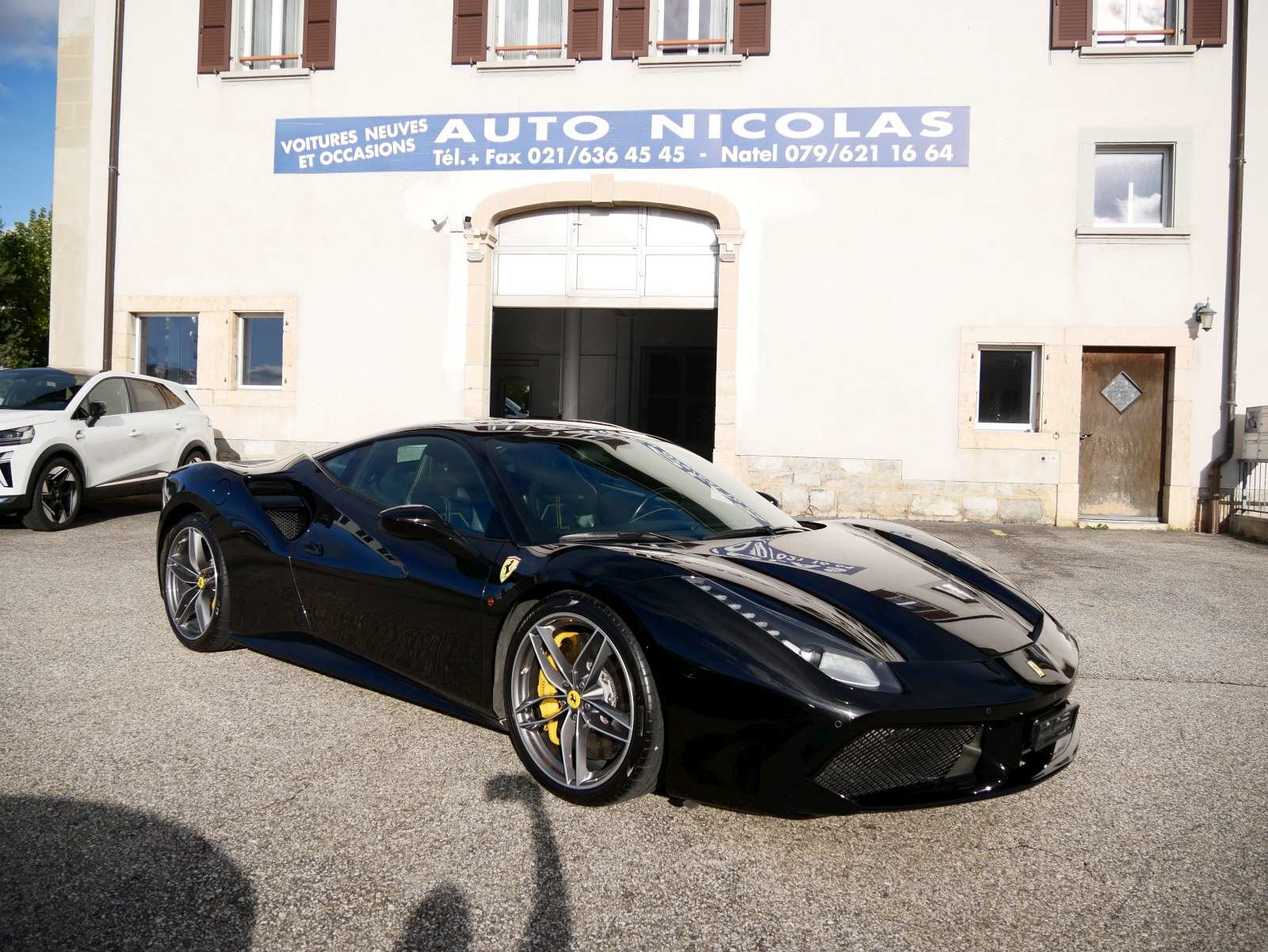 FERRARI 488 GTB 3.9 V8, Benzin, Occasion / Gebraucht, Automat - 7