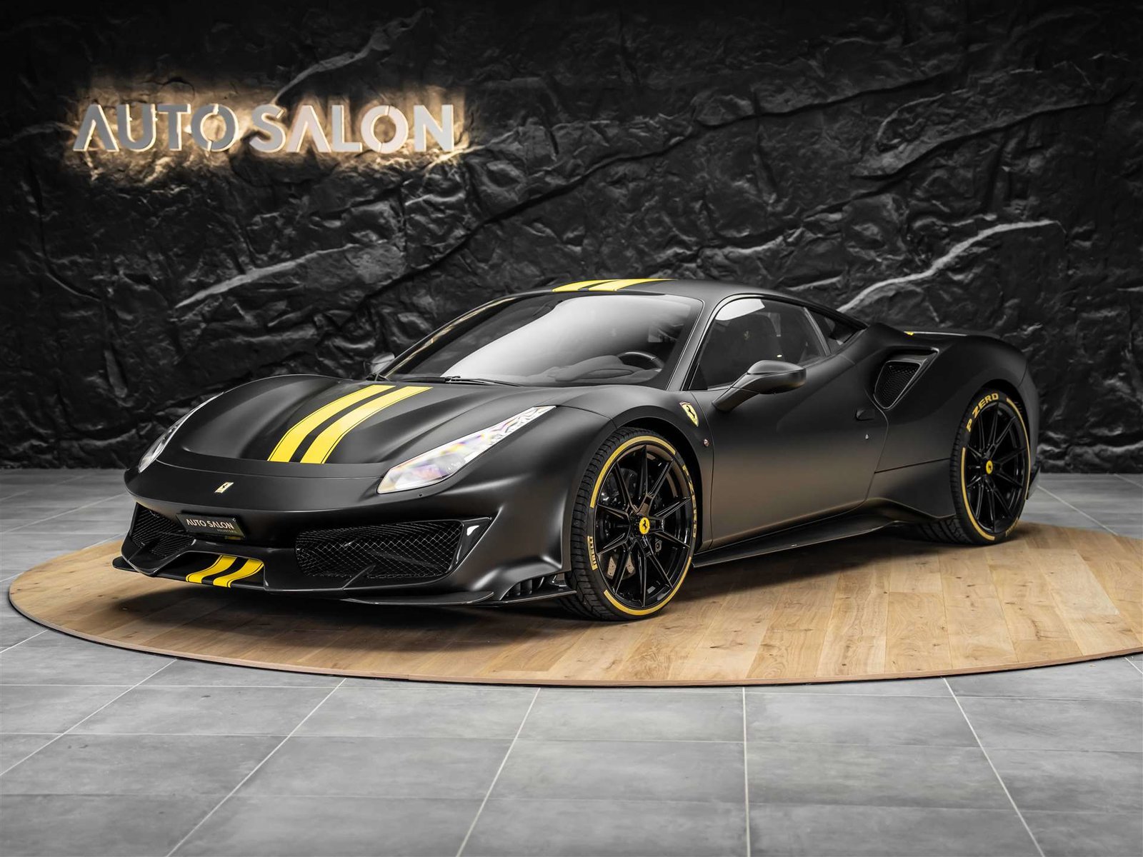 FERRARI 488 Pista 3.9 V8