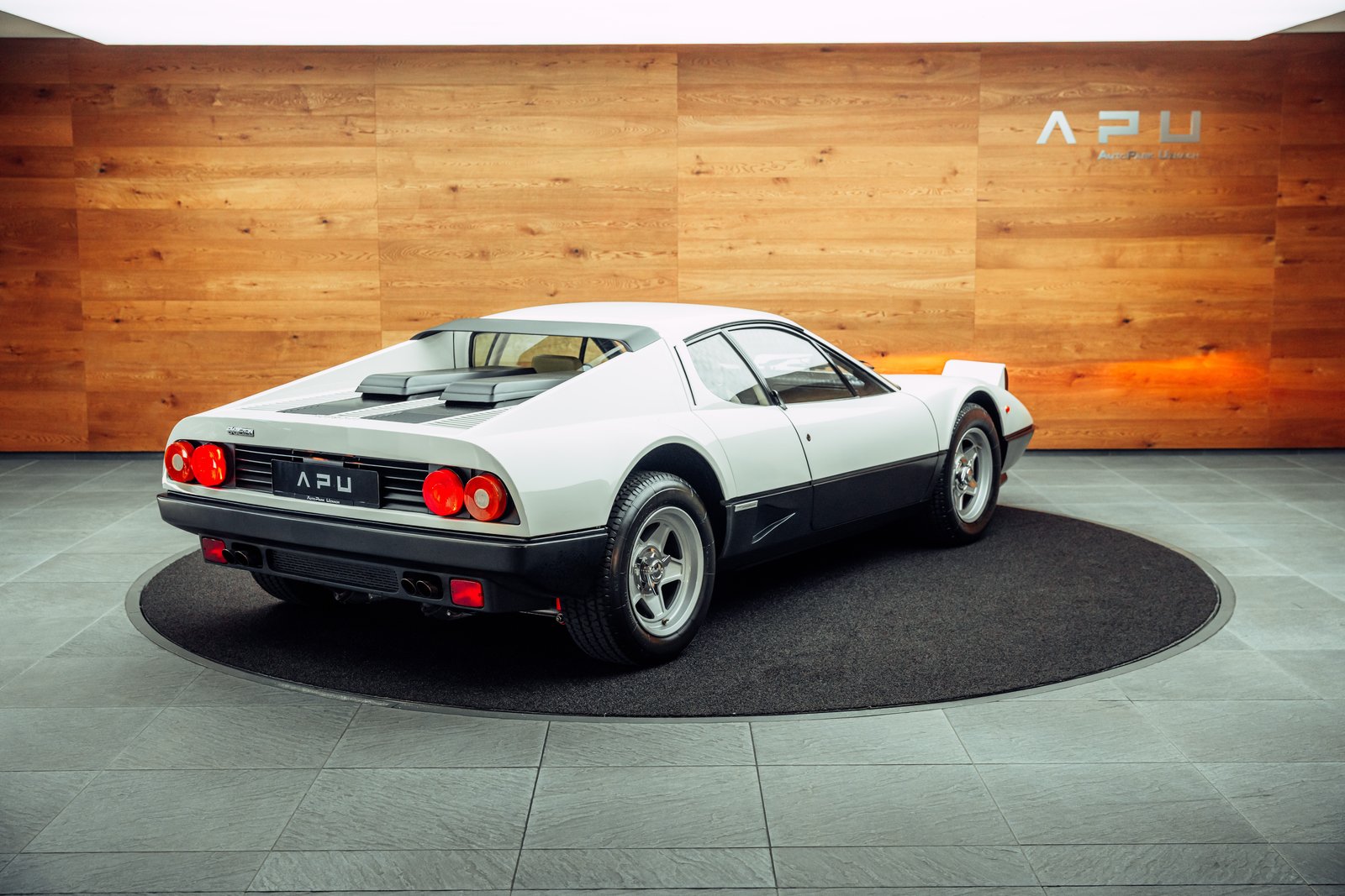 FERRARI 512 BBi, Essence, Occasion / Utilisé, Manuelle - 2