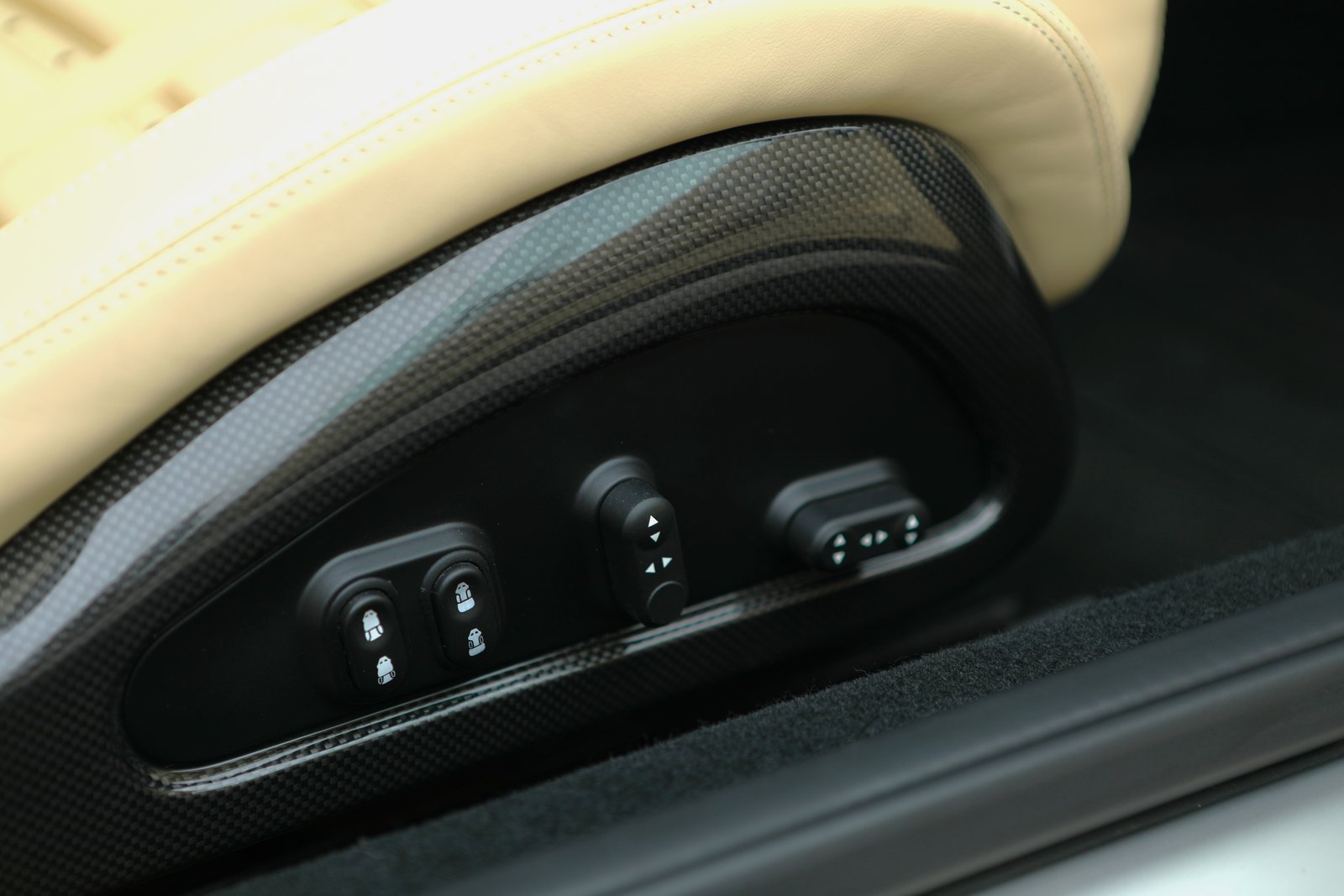 FERRARI 599 GTB, Benzin, Occasion / Gebraucht, Automat - 5