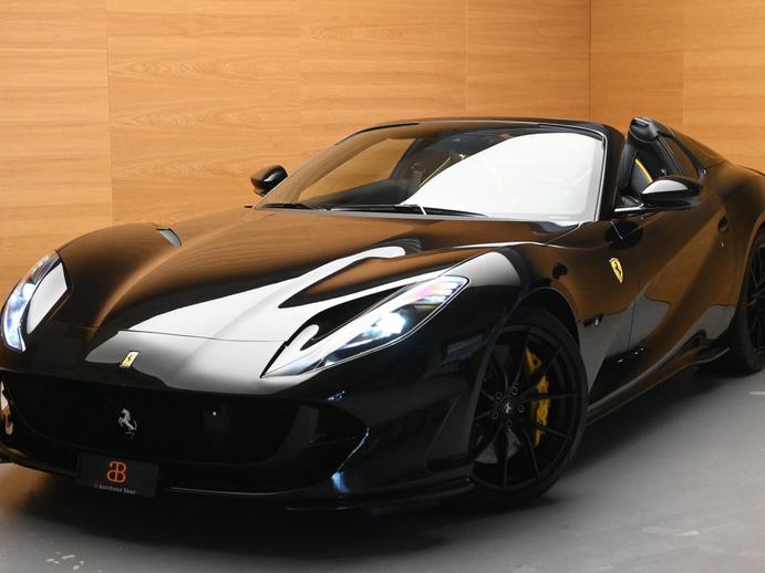 FERRARI 812 GTS 6.5, Essence, Voiture nouvelle, Automatique