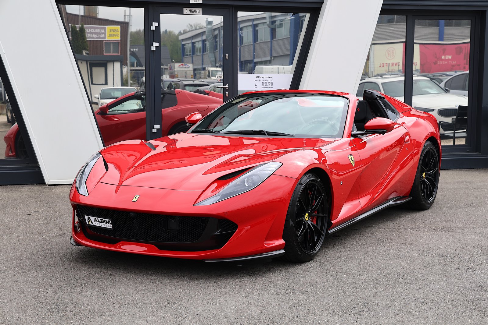 FERRARI 812 GTS, Essence, Occasion / Utilisé, Automatique - 3