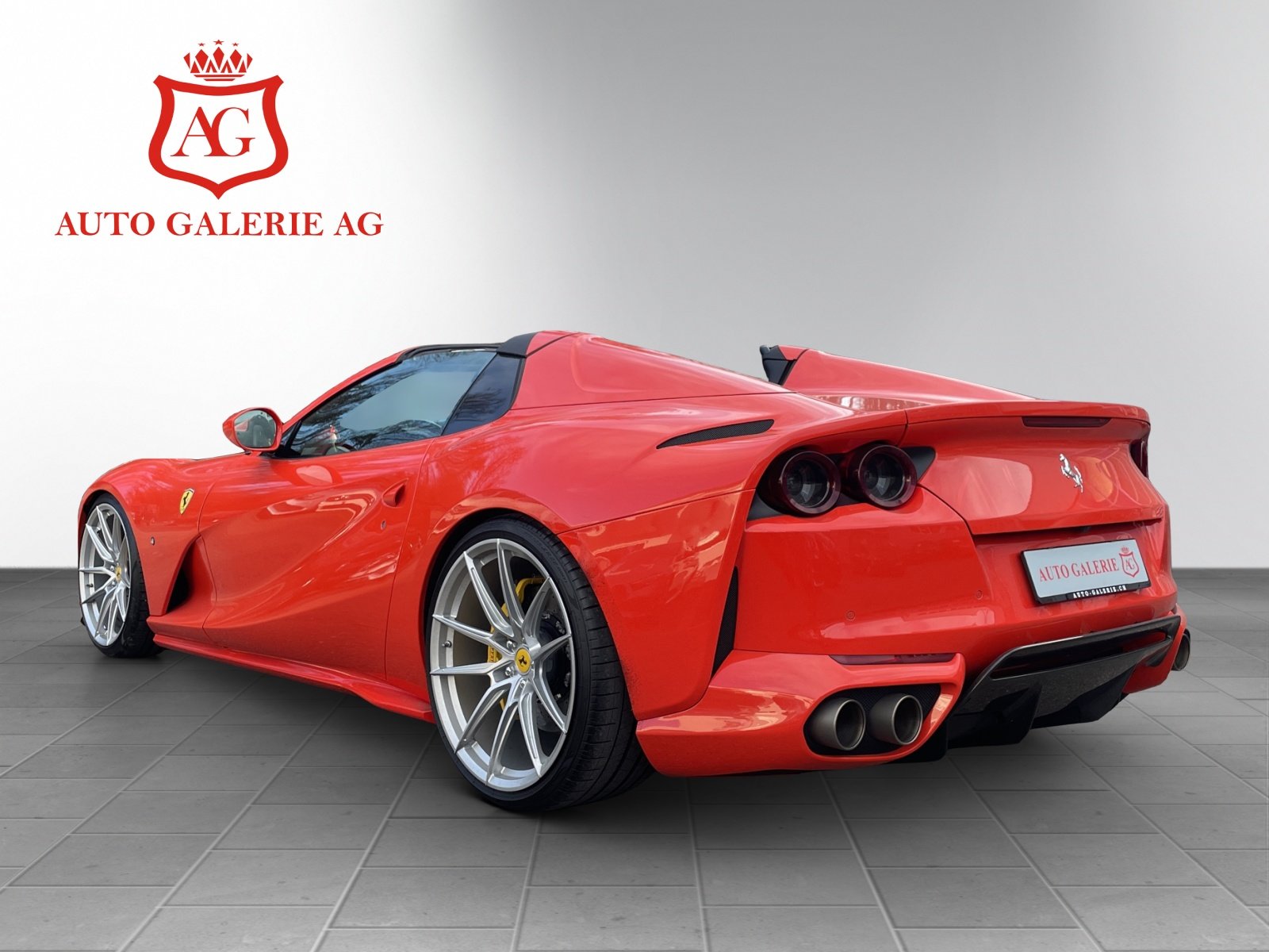 FERRARI 812 GTS, Petrol, Second hand / Used, Automatic - 3