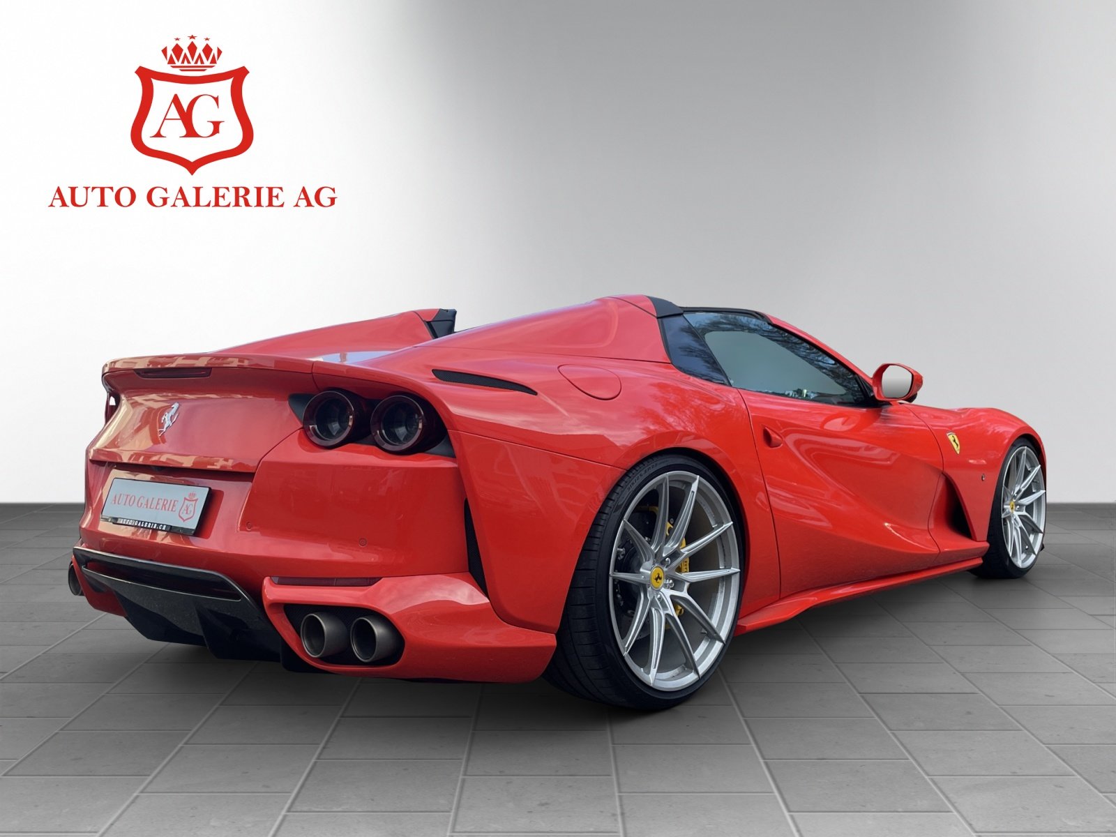 FERRARI 812 GTS, Petrol, Second hand / Used, Automatic - 5