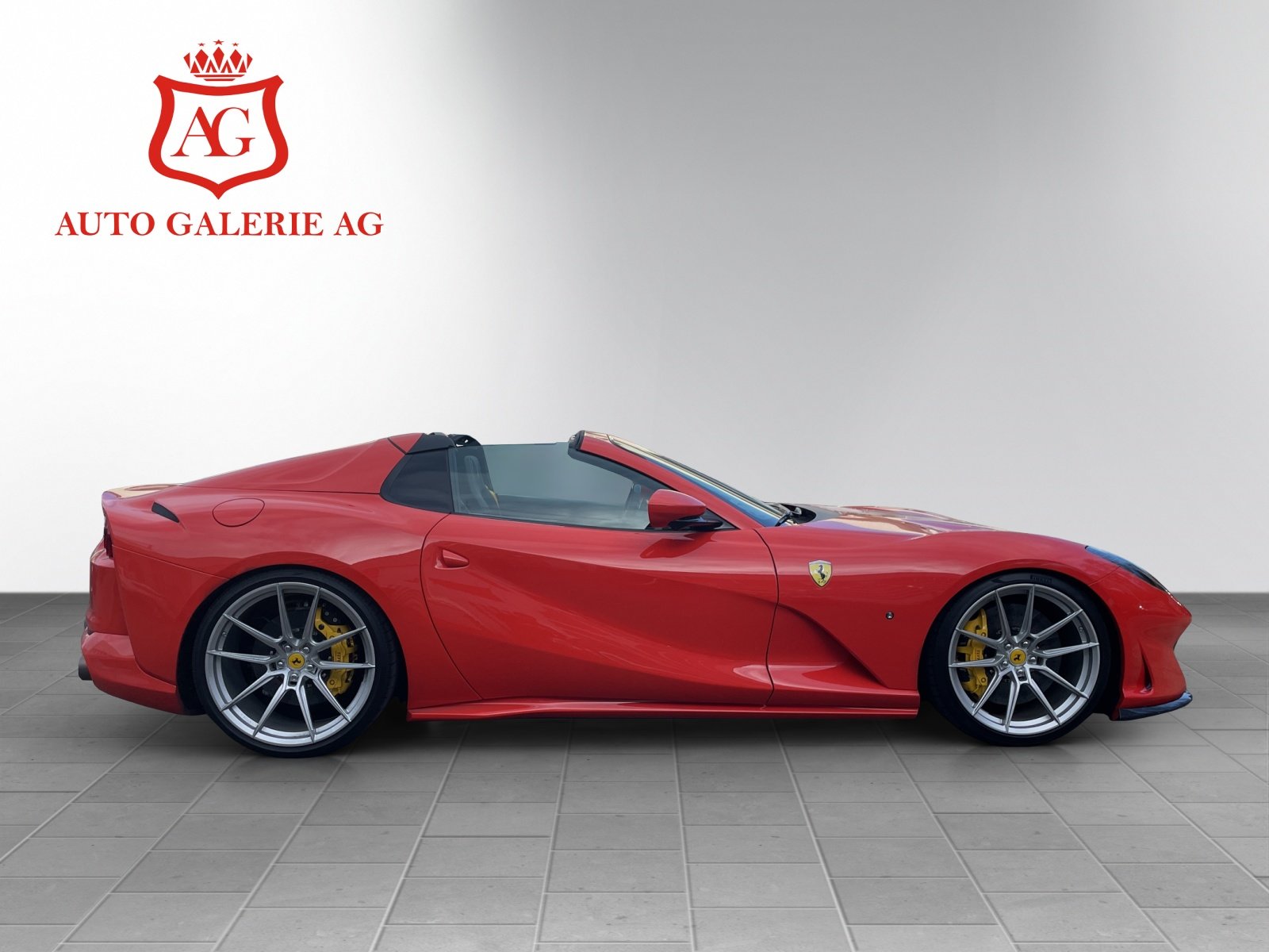 FERRARI 812 GTS, Petrol, Second hand / Used, Automatic - 6