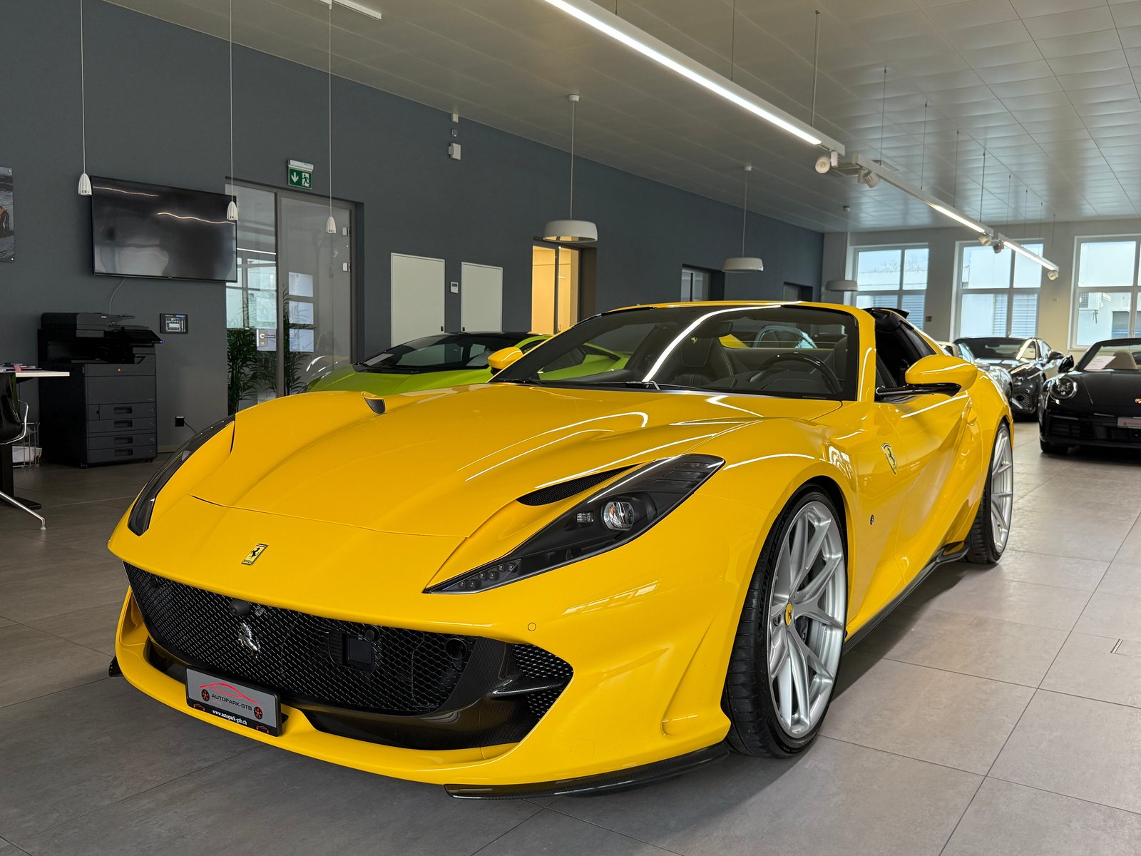 FERRARI 812 GTS