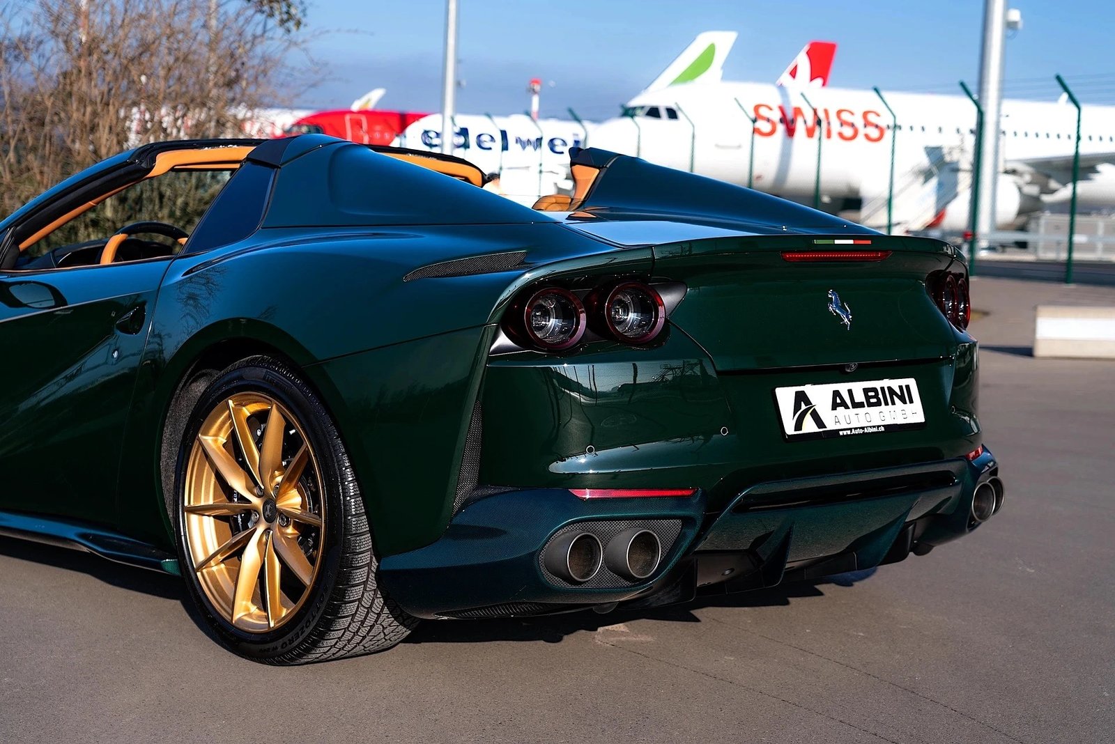FERRARI 812 GTS V12 1 of 1 Glossy Green Carbon, Benzin, Occasion / Gebraucht, Automatik - 3