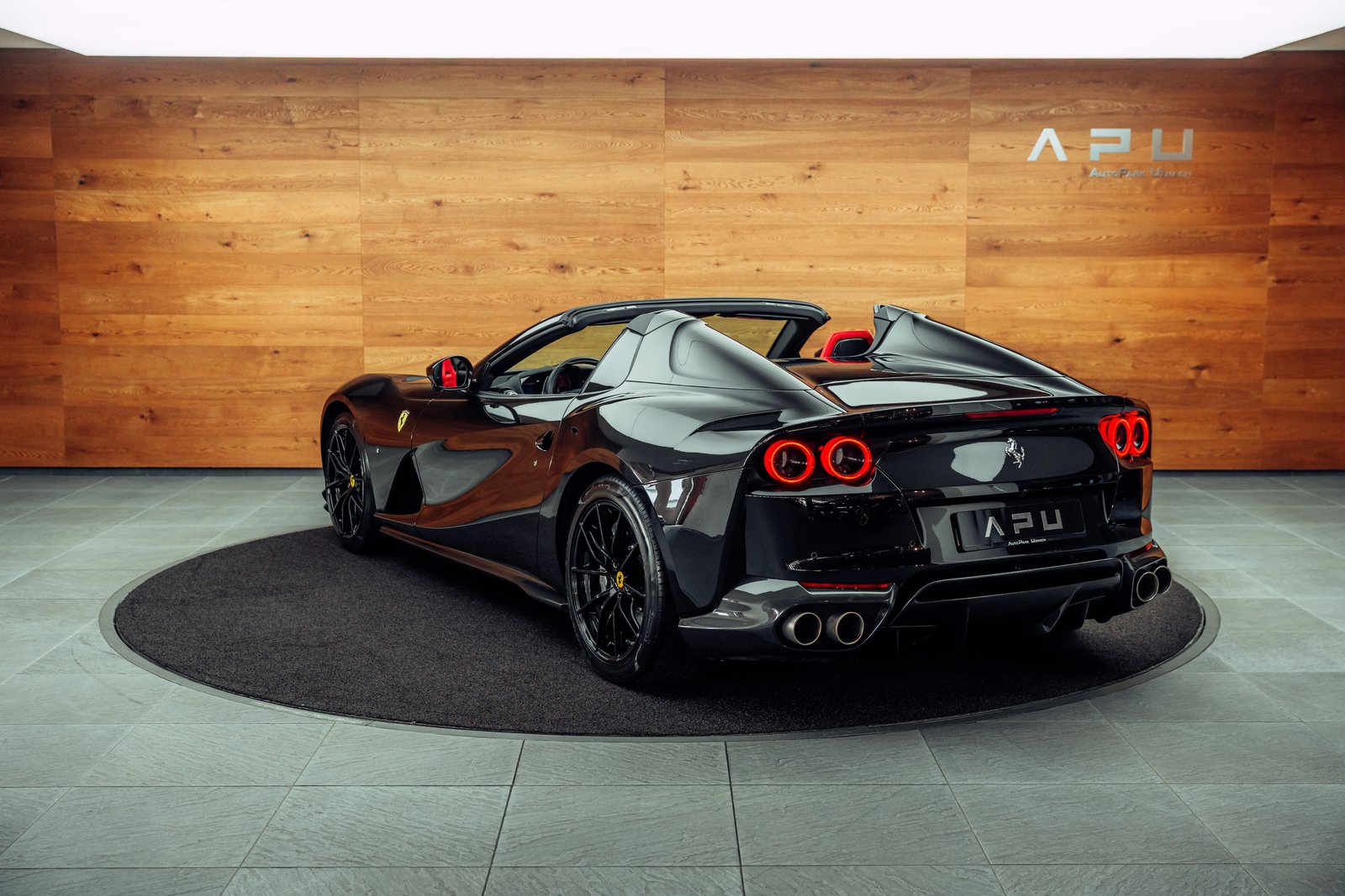 FERRARI 812 GTS Nero Daytona, Benzin, Occasion / Gebraucht, Automatik - 3