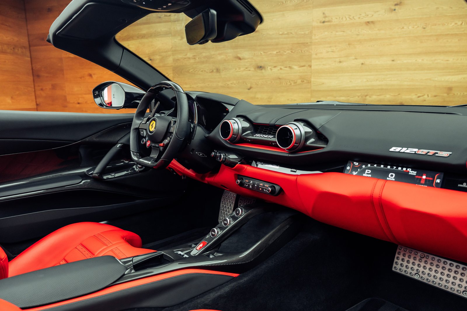 FERRARI 812 GTS Nero Daytona, Benzin, Occasion / Gebraucht, Automatik - 6