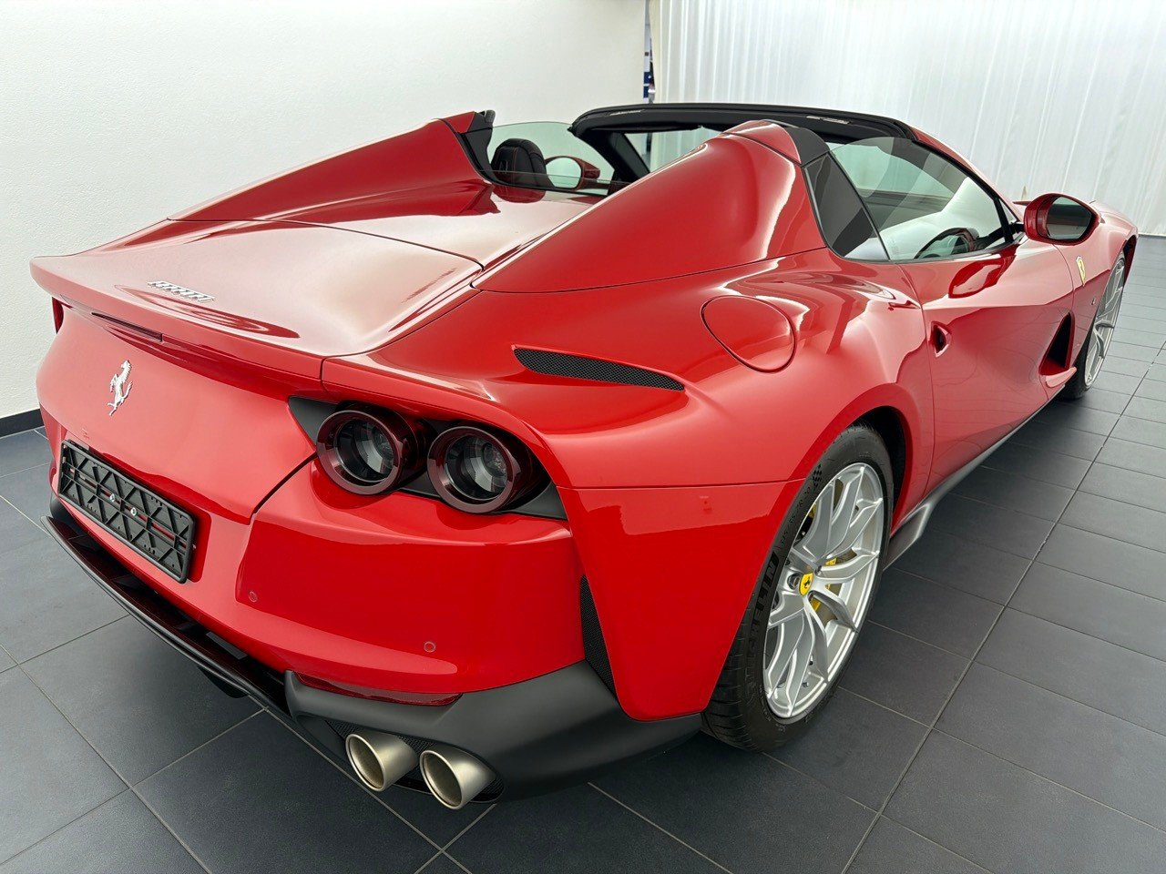 FERRARI 812 GTS, Essence, Occasion / Utilisé, Automatique - 3