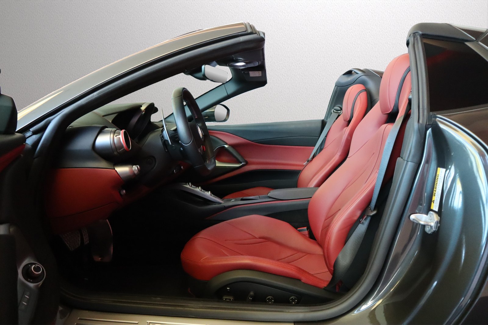FERRARI 812 GTS, Benzin, Occasion / Gebraucht, Automatik - 4