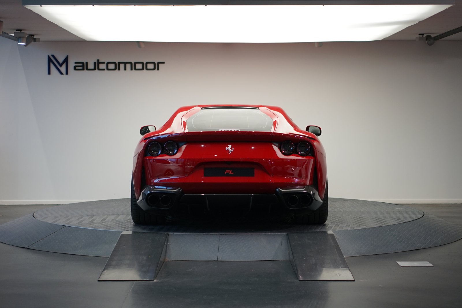 FERRARI 812 Superfast *NOVITEC* *Garantie* *CH-Fahrzeug*, Benzin, Occasion / Gebraucht, Automatik - 6