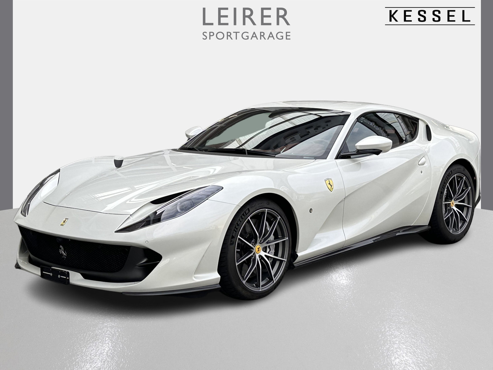 FERRARI 812 Superfast