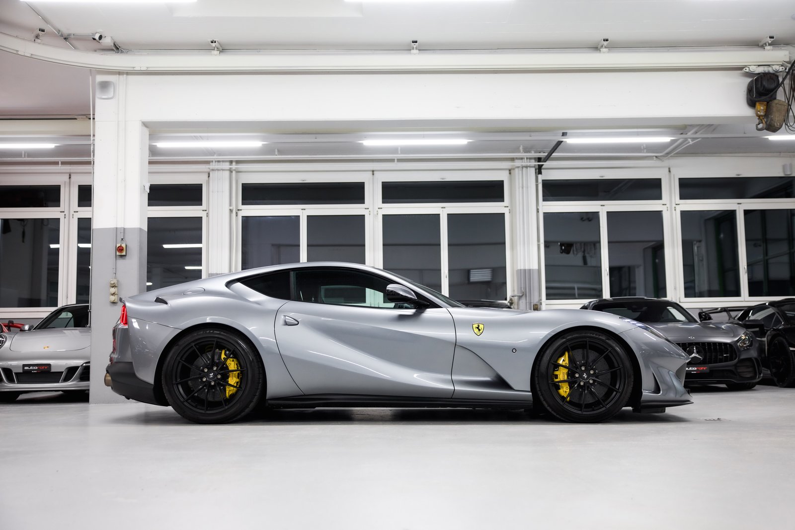 FERRARI 812 Superfast, Essence, Occasion / Utilisé, Automatique - 4