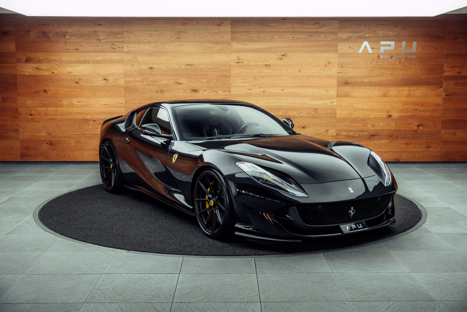 FERRARI 812 Superfast Novitec