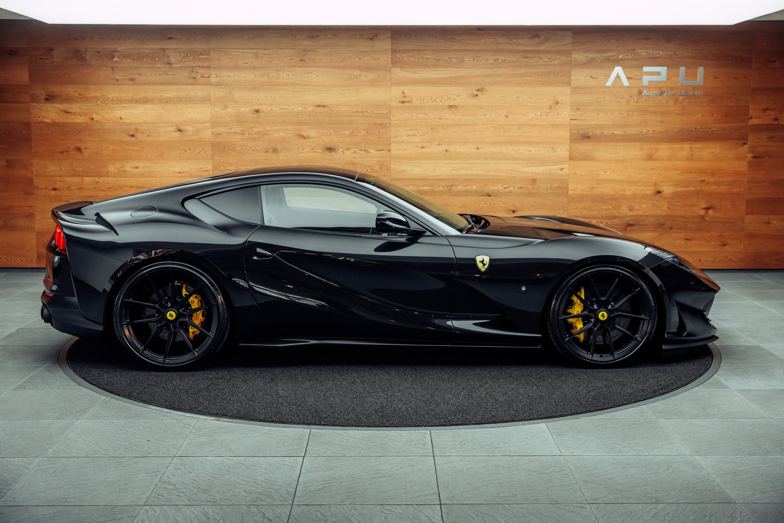 FERRARI 812 Superfast Novitec, Petrol, Second hand / Used, Automatic - 2