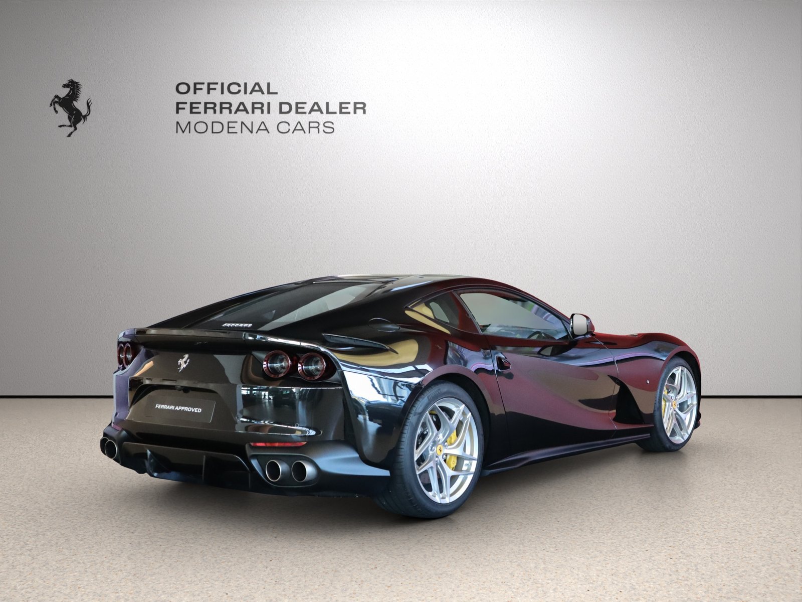 FERRARI 812 Superfast, Benzin, Occasion / Gebraucht, Automatik - 2