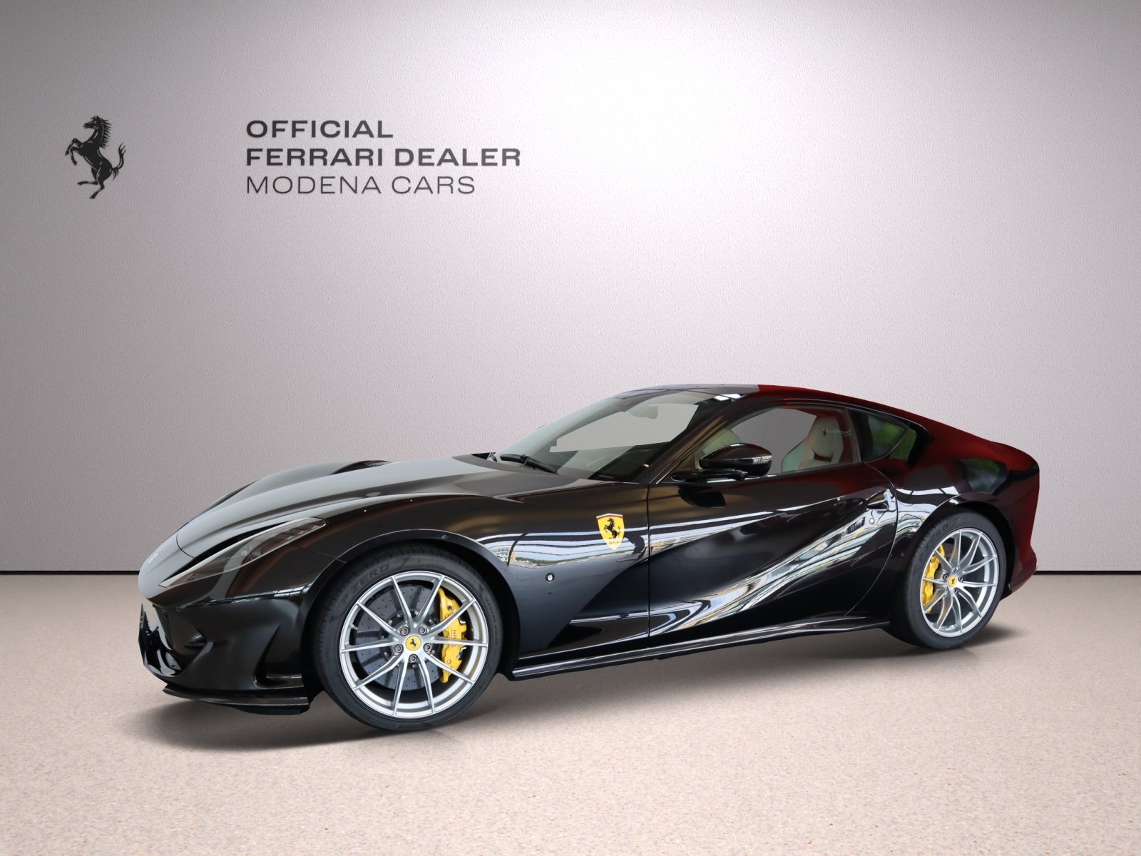 FERRARI 812 Superfast, Benzin, Occasion / Gebraucht, Automatik - 7