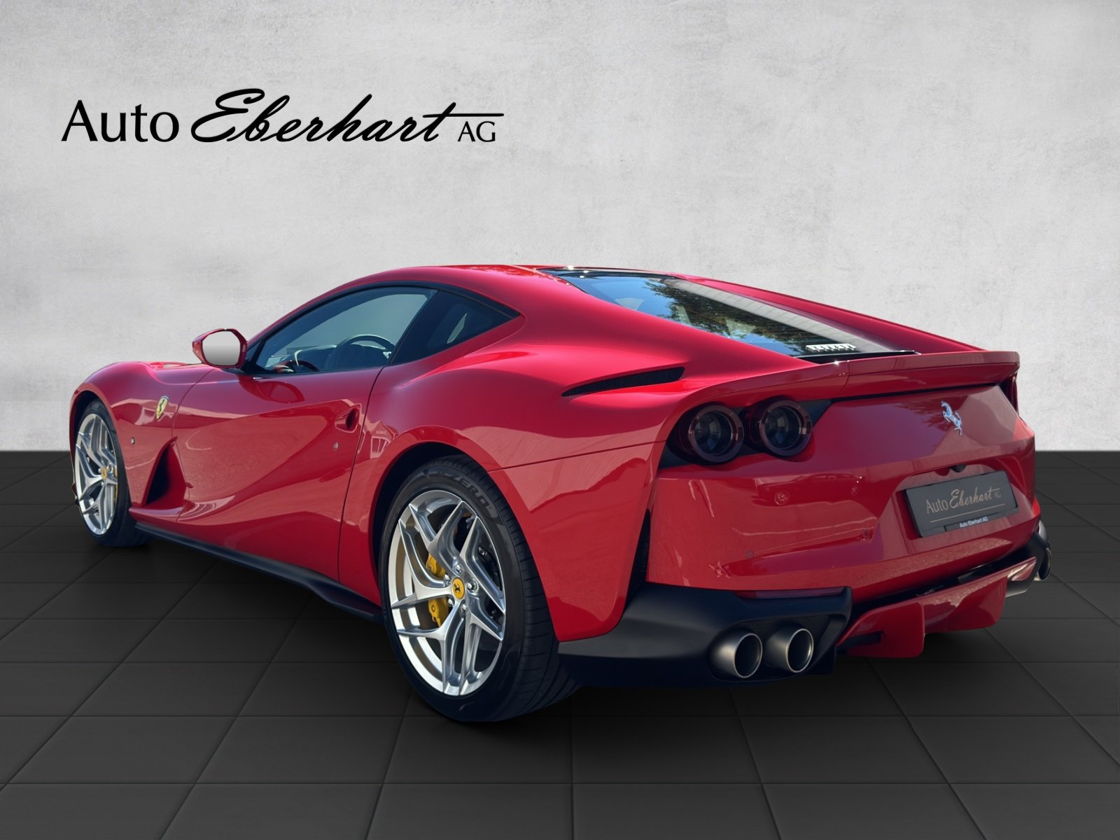 FERRARI 812 Superfast, Petrol, Second hand / Used, Automatic - 2