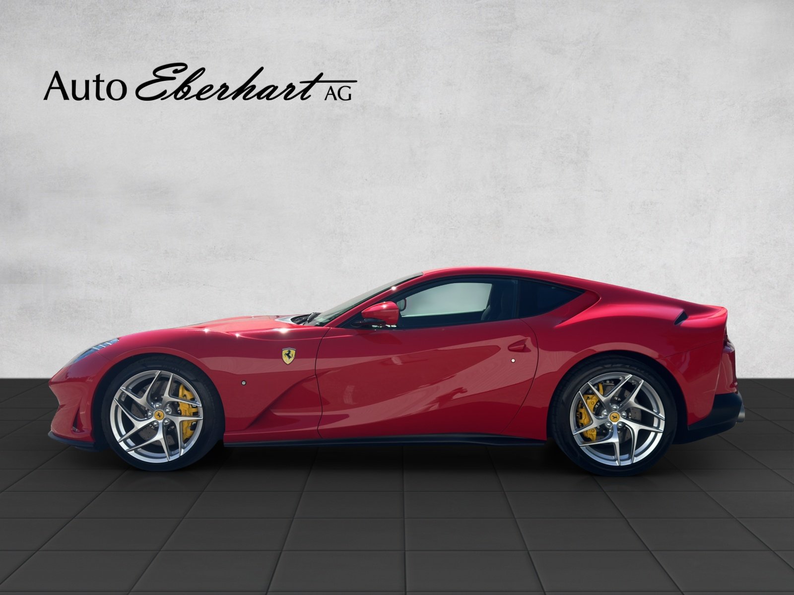 FERRARI 812 Superfast, Petrol, Second hand / Used, Automatic - 3