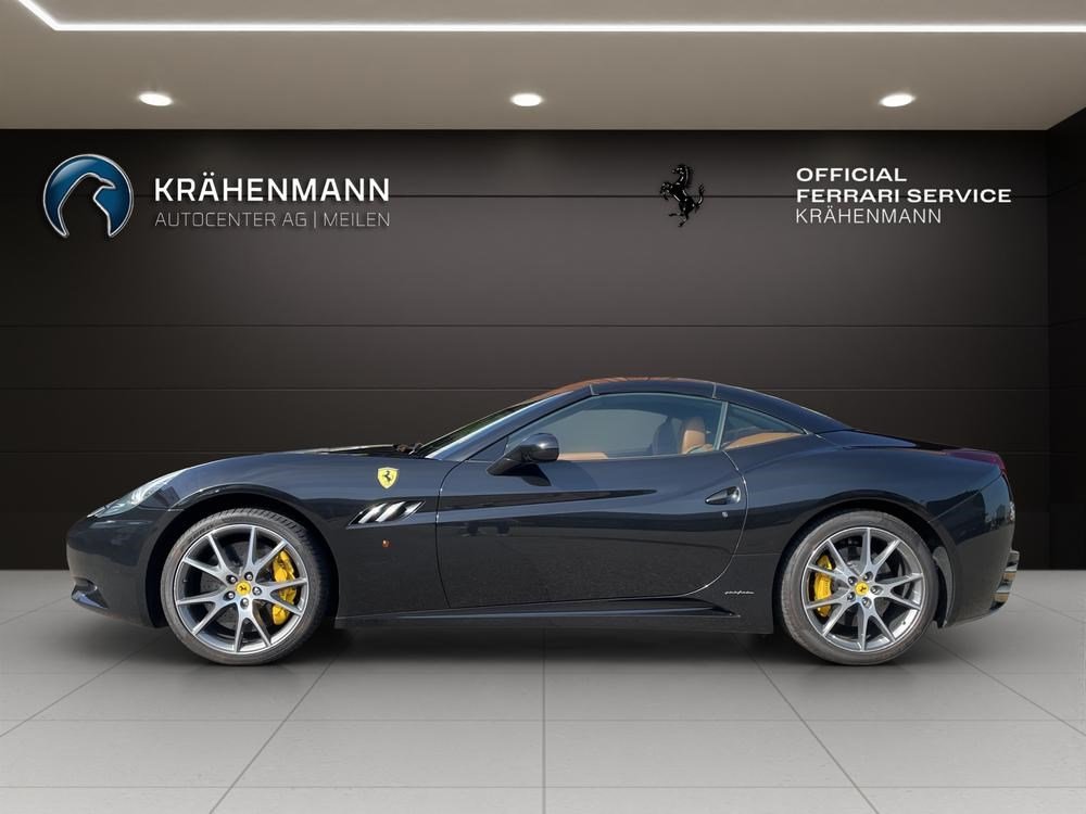FERRARI California 4.3, Petrol, Second hand / Used, Automatic - 3