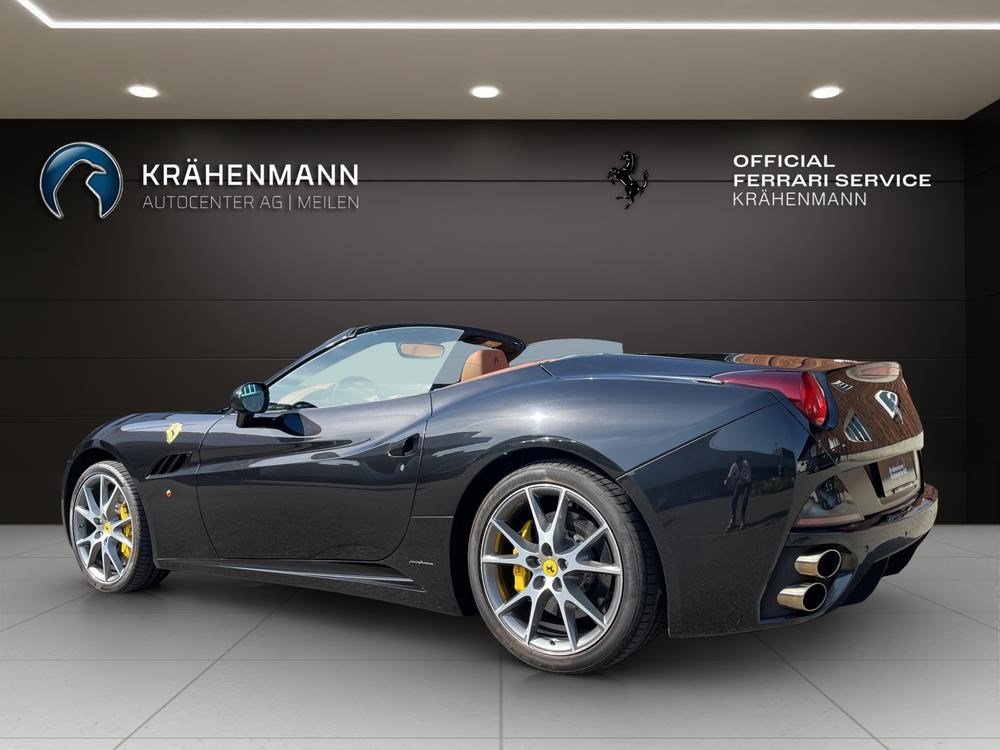 FERRARI California 4.3, Petrol, Second hand / Used, Automatic - 5