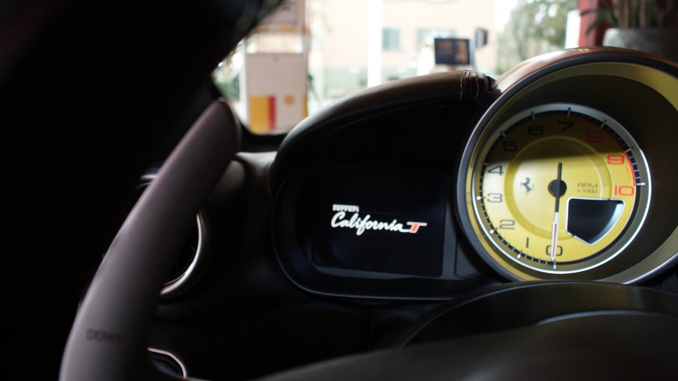 FERRARI CALIFORNIA, Essence, Occasion / Utilisé, Automatique - 7