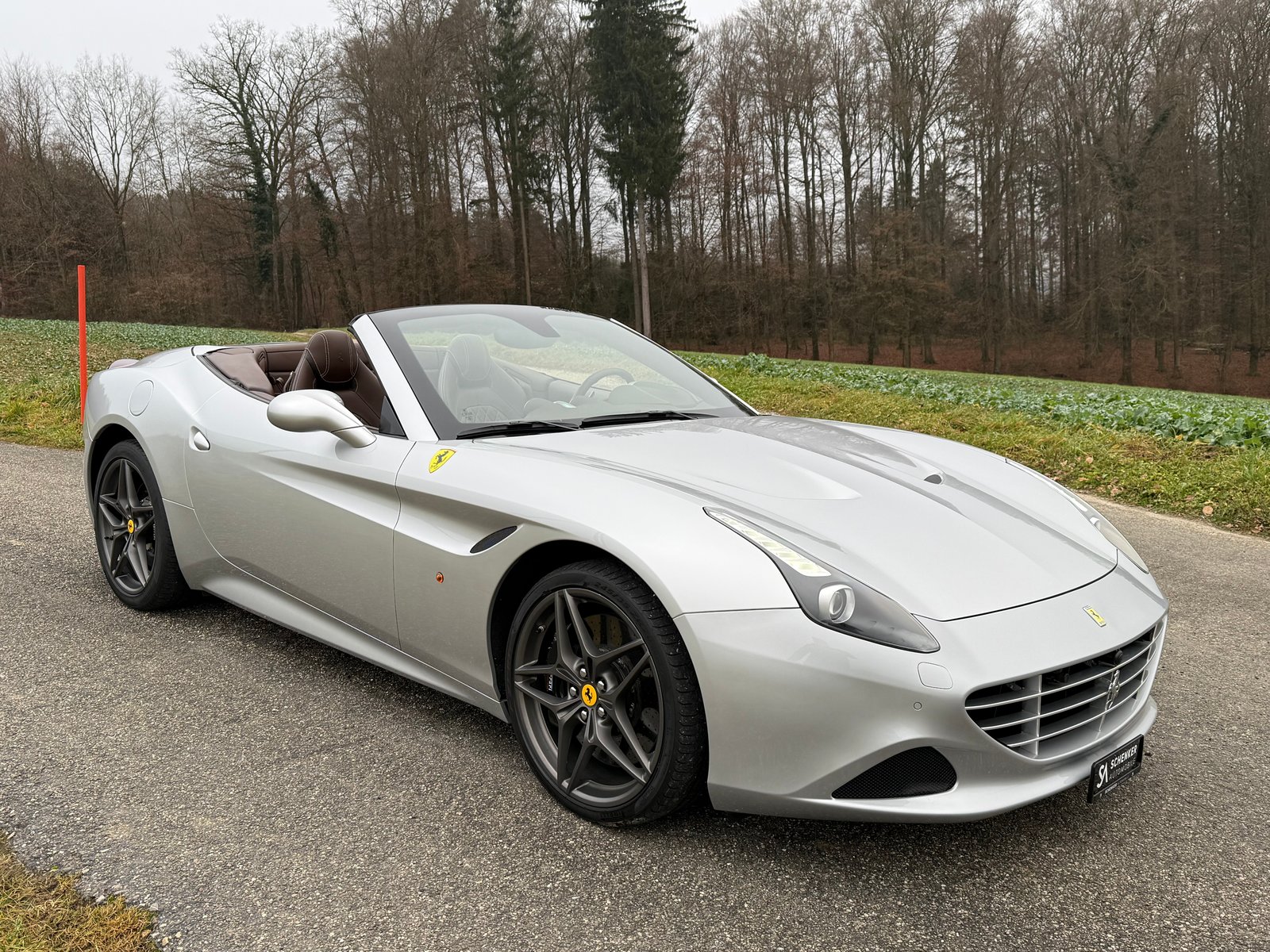 FERRARI California 3.9 V8 T, Essence, Occasion / Utilisé, Automatique - 3