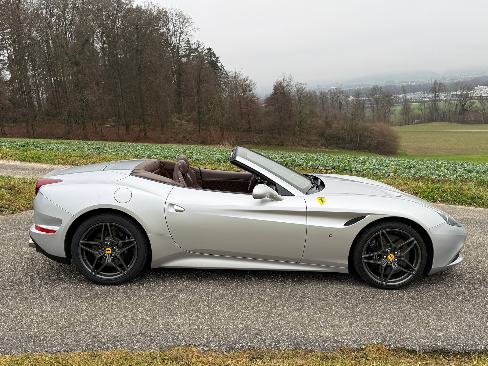 FERRARI California 3.9 V8 T, Essence, Occasion / Utilisé, Automatique - 6