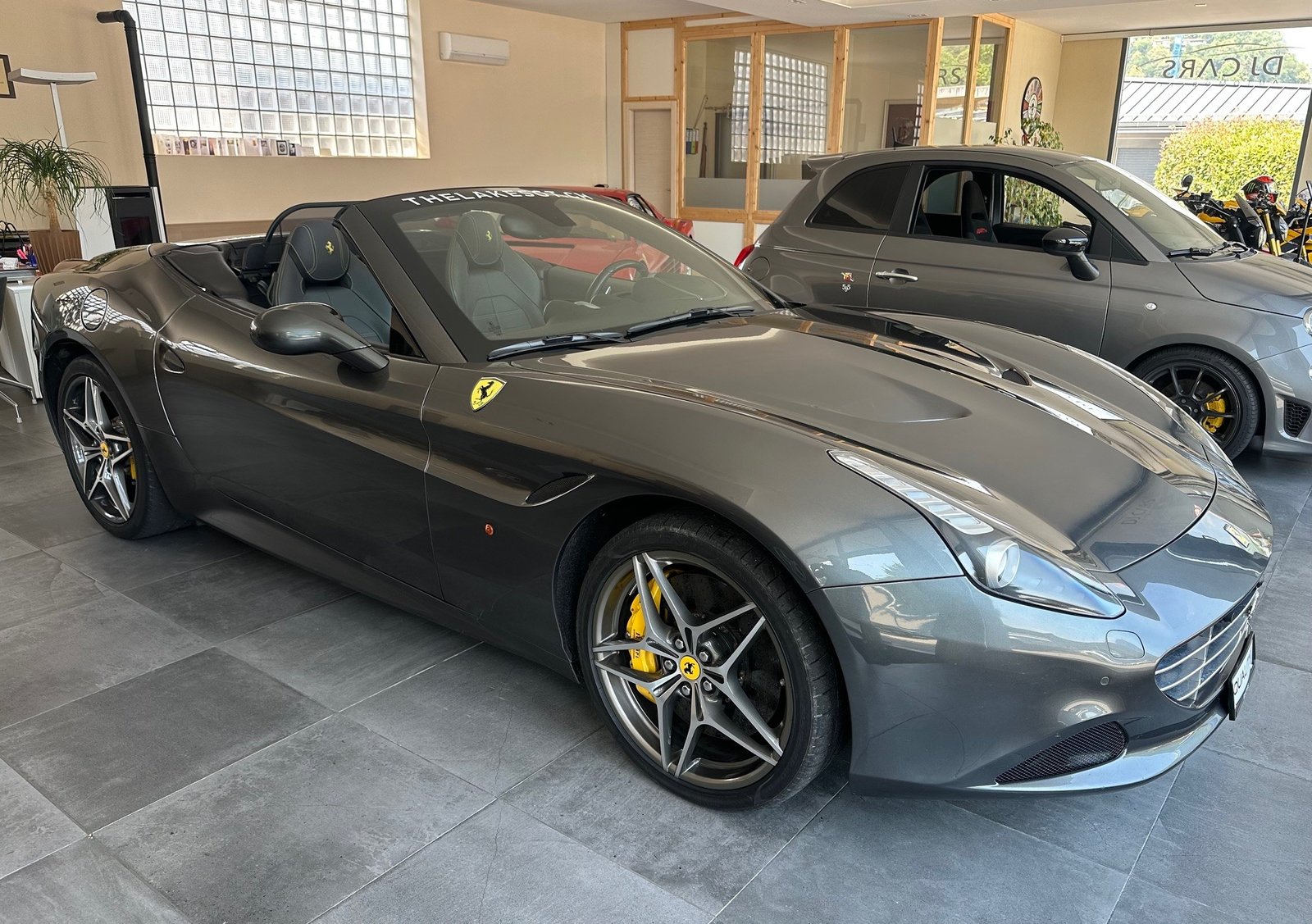 FERRARI California 3.9 V8 T, Benzin, Occasion / Gebraucht, Automatik - 3