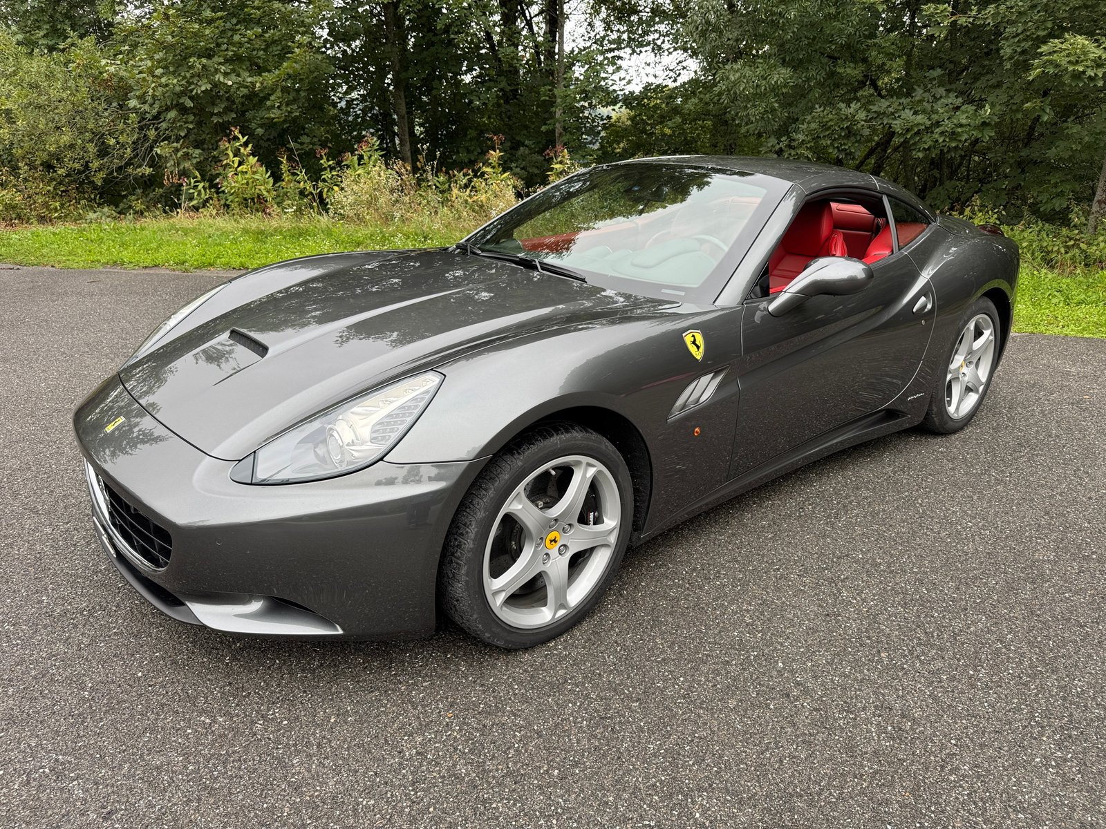 FERRARI California 4.3 V8