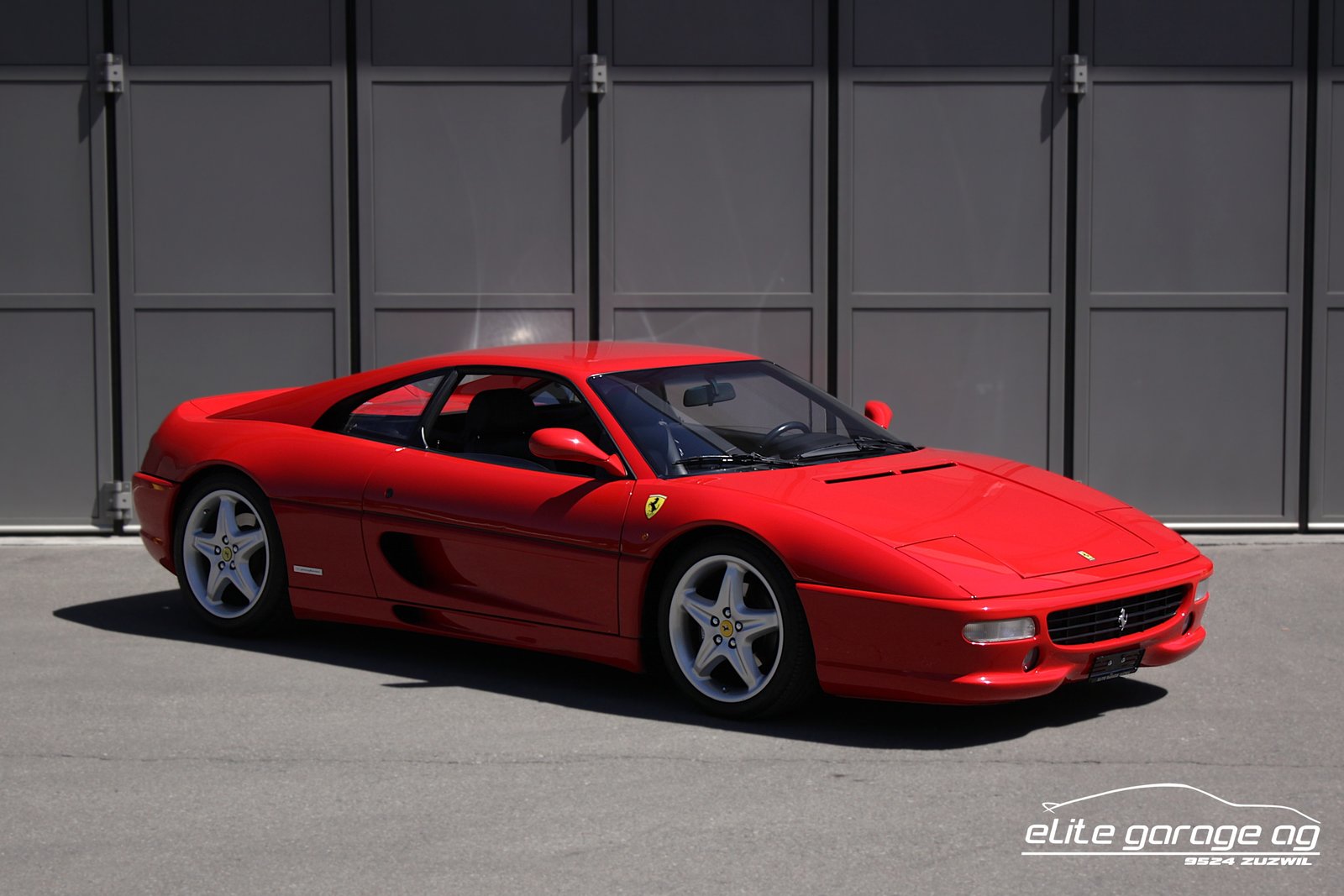 FERRARI F355 Berlinetta HANDSCHALTER MIT CHALLENGE GRILL, Benzina, Auto d'epoca, Manuale - 7