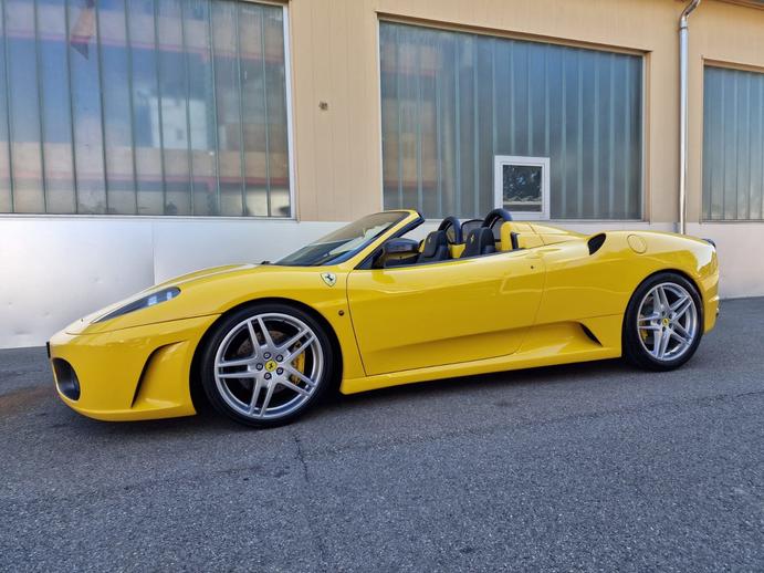 FERRARI F430 Spider, Essence, Occasion / Utilisé, Manuelle