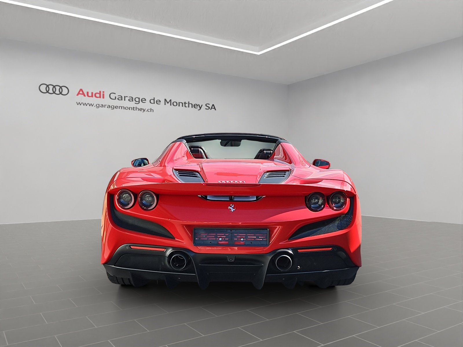 FERRARI F8 Spider, Petrol, Second hand / Used, Automatic - 5