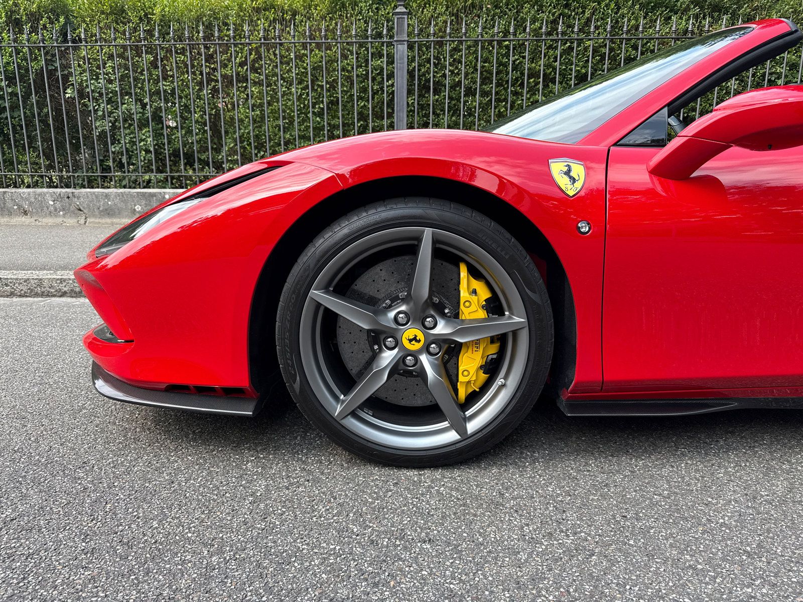 FERRARI F8 Spider, Benzin, Occasion / Gebraucht, Automatik - 4