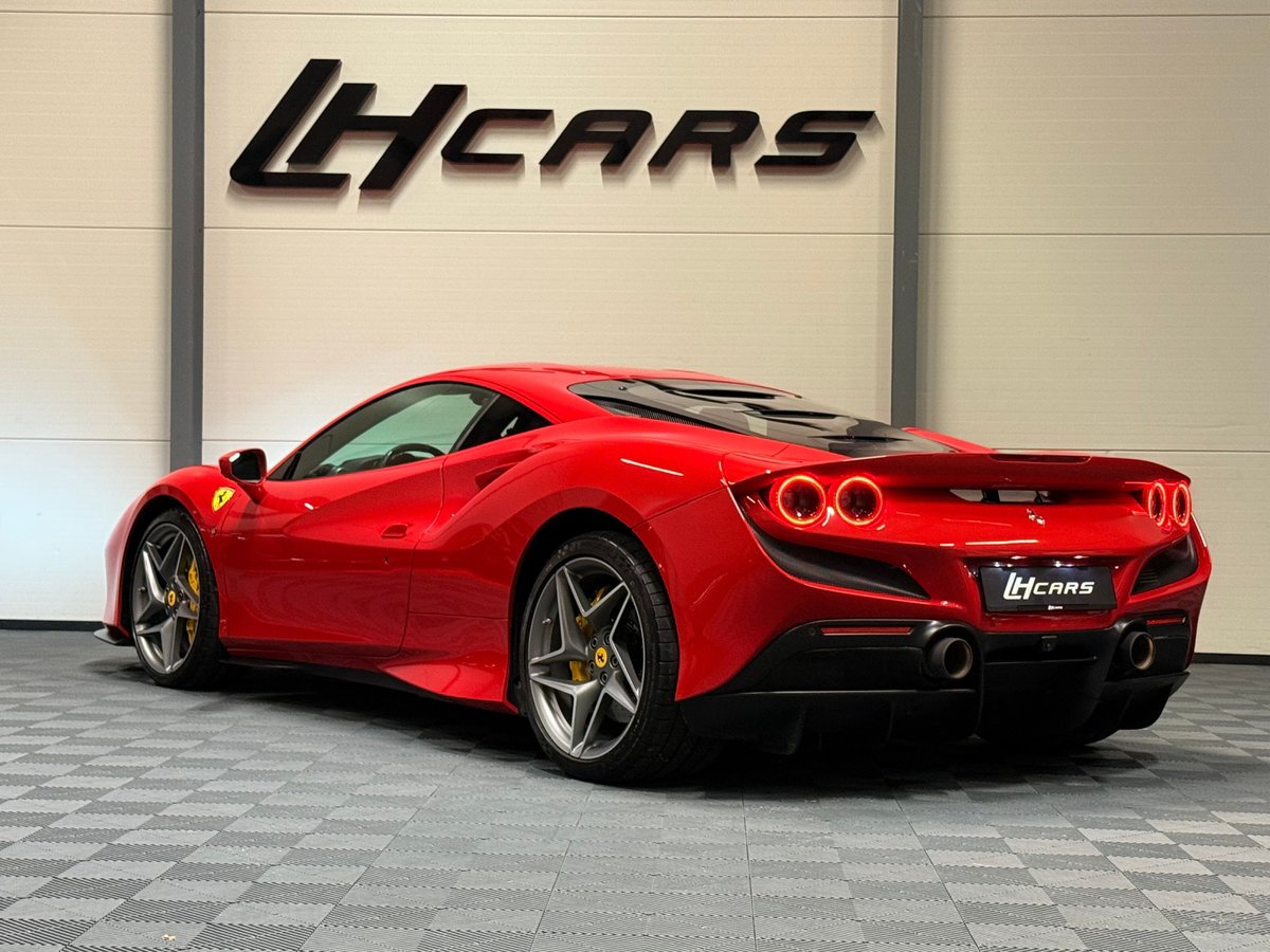 FERRARI F8 Tributo, Essence, Occasion / Utilisé, Automatique - 3