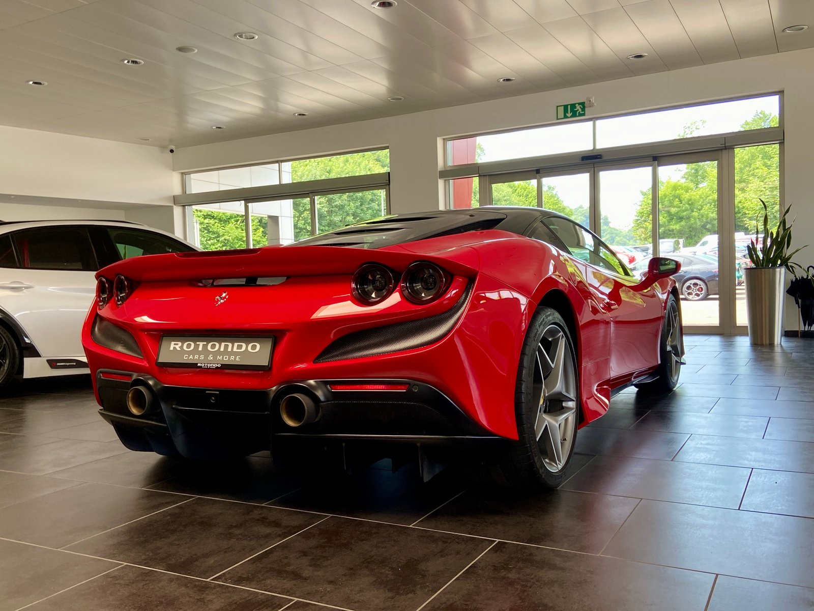 FERRARI F8 Tributo, Benzina, Occasioni / Usate, Automatico - 5