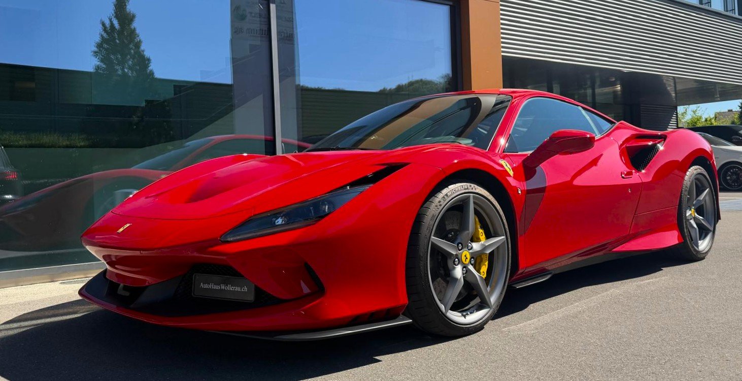 FERRARI F8 Tributo 3.9 Turbo