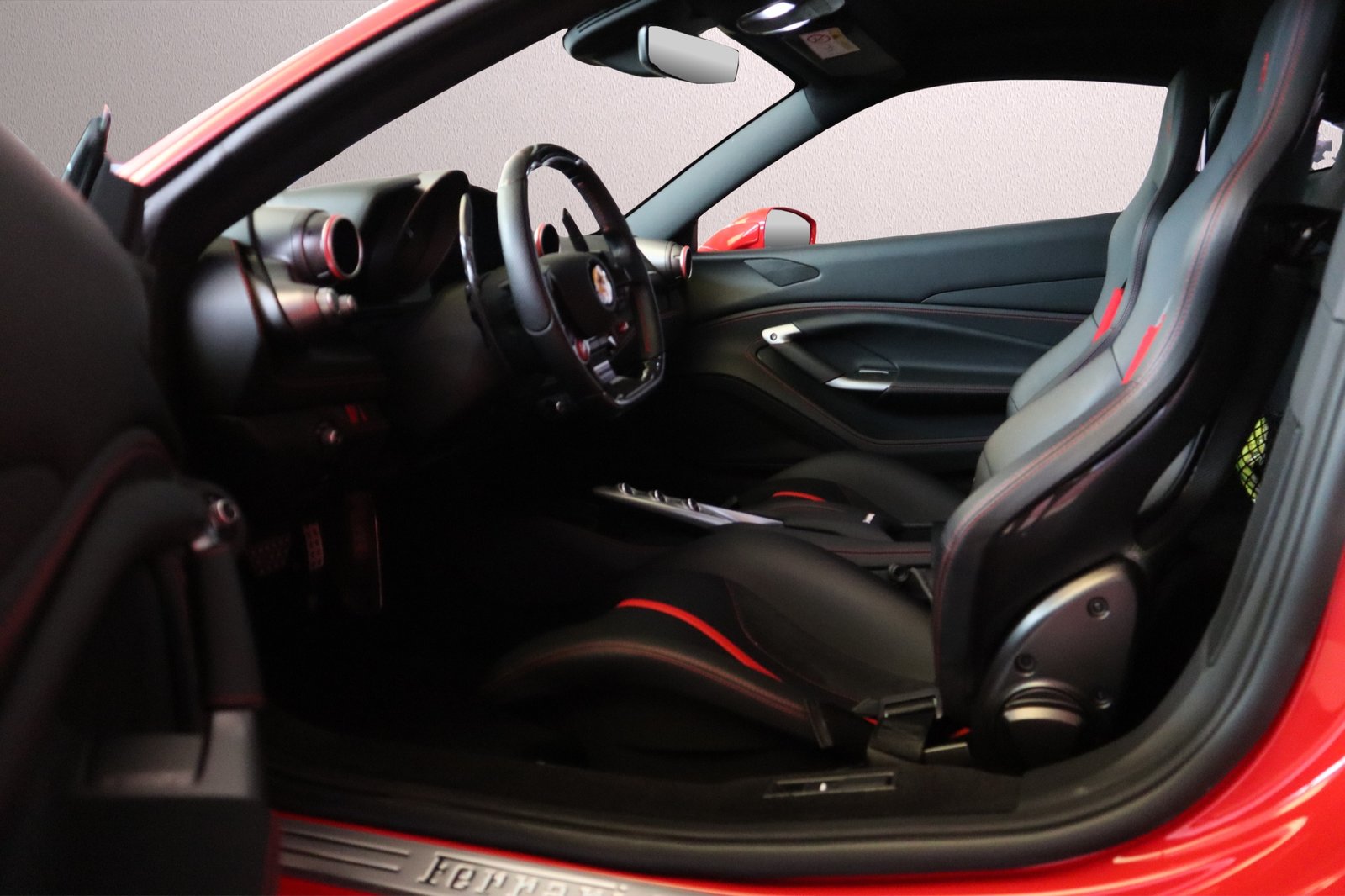 FERRARI F8 Tributo, Benzina, Occasioni / Usate, Automatico - 4